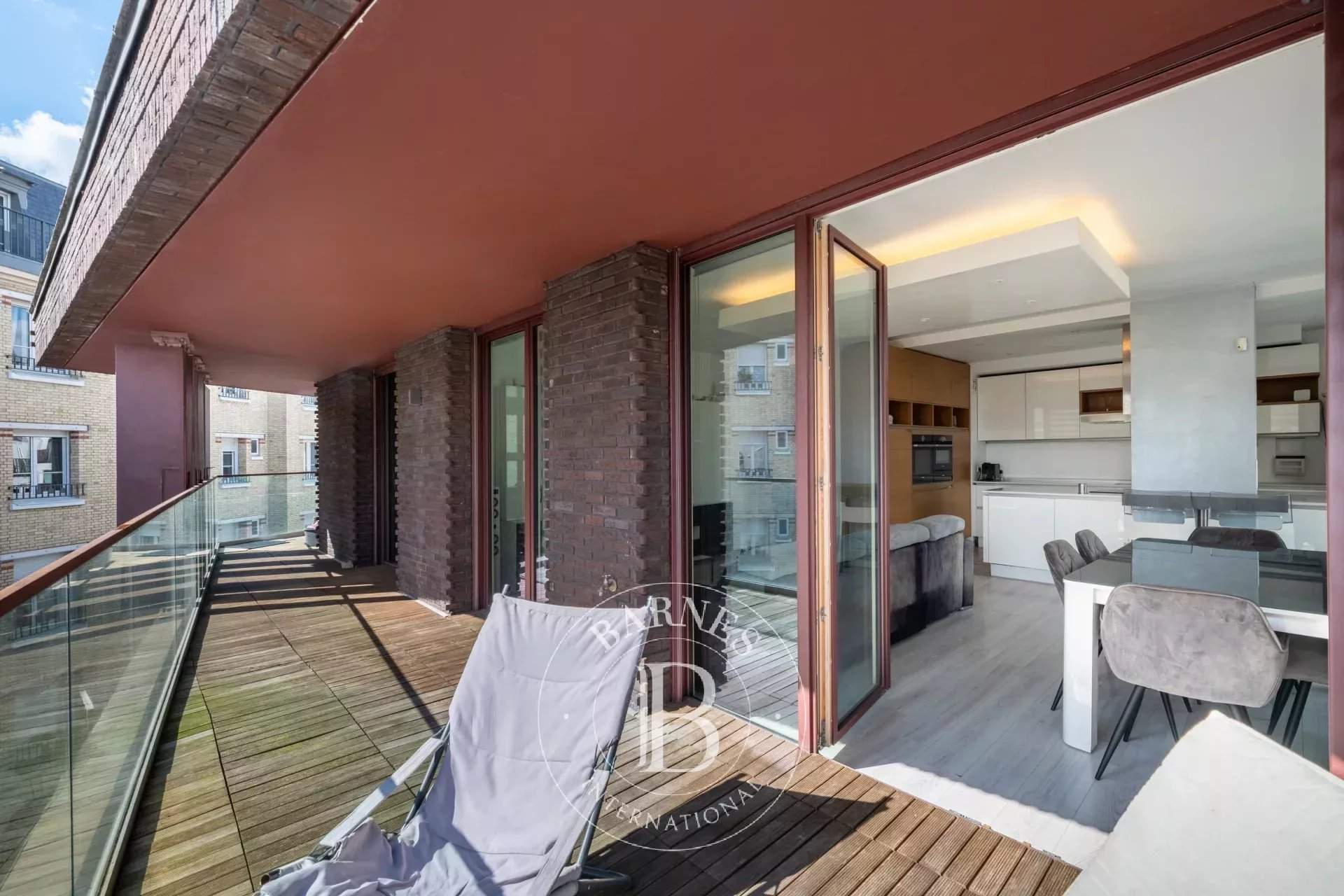 Pantin  - Apartment 4 Bedrooms - picture 17