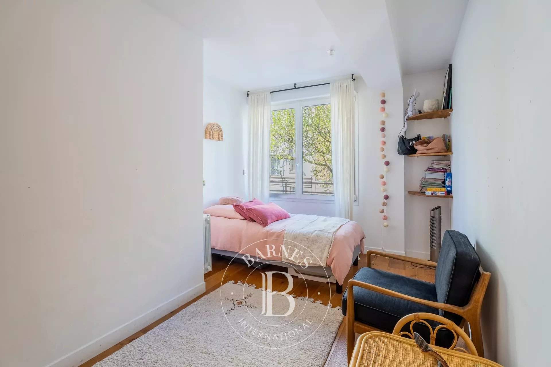 Montreuil  - Apartment 3 Bedrooms - picture 8