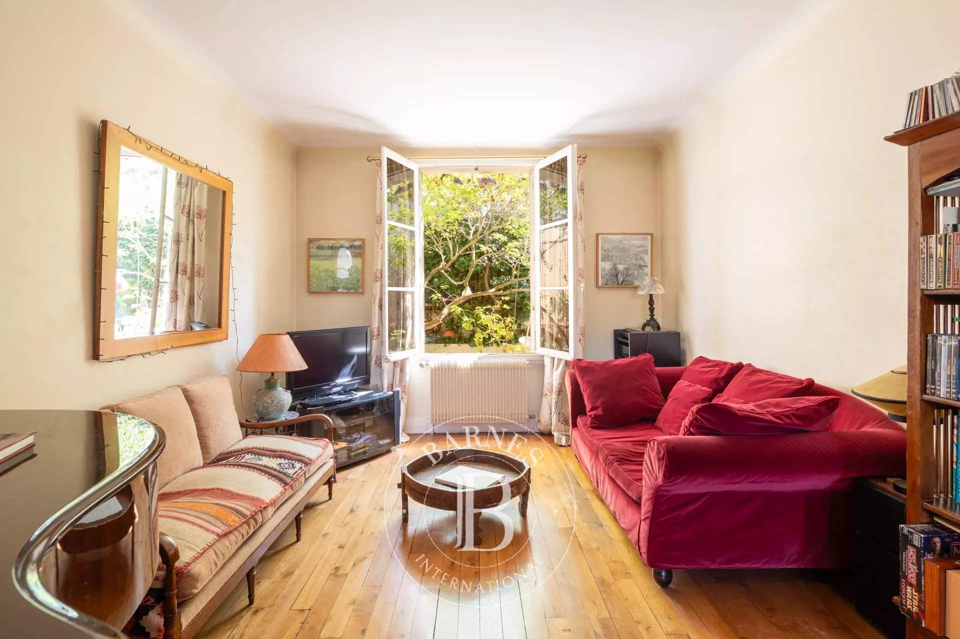Paris  - House 4 Bedrooms - picture 3