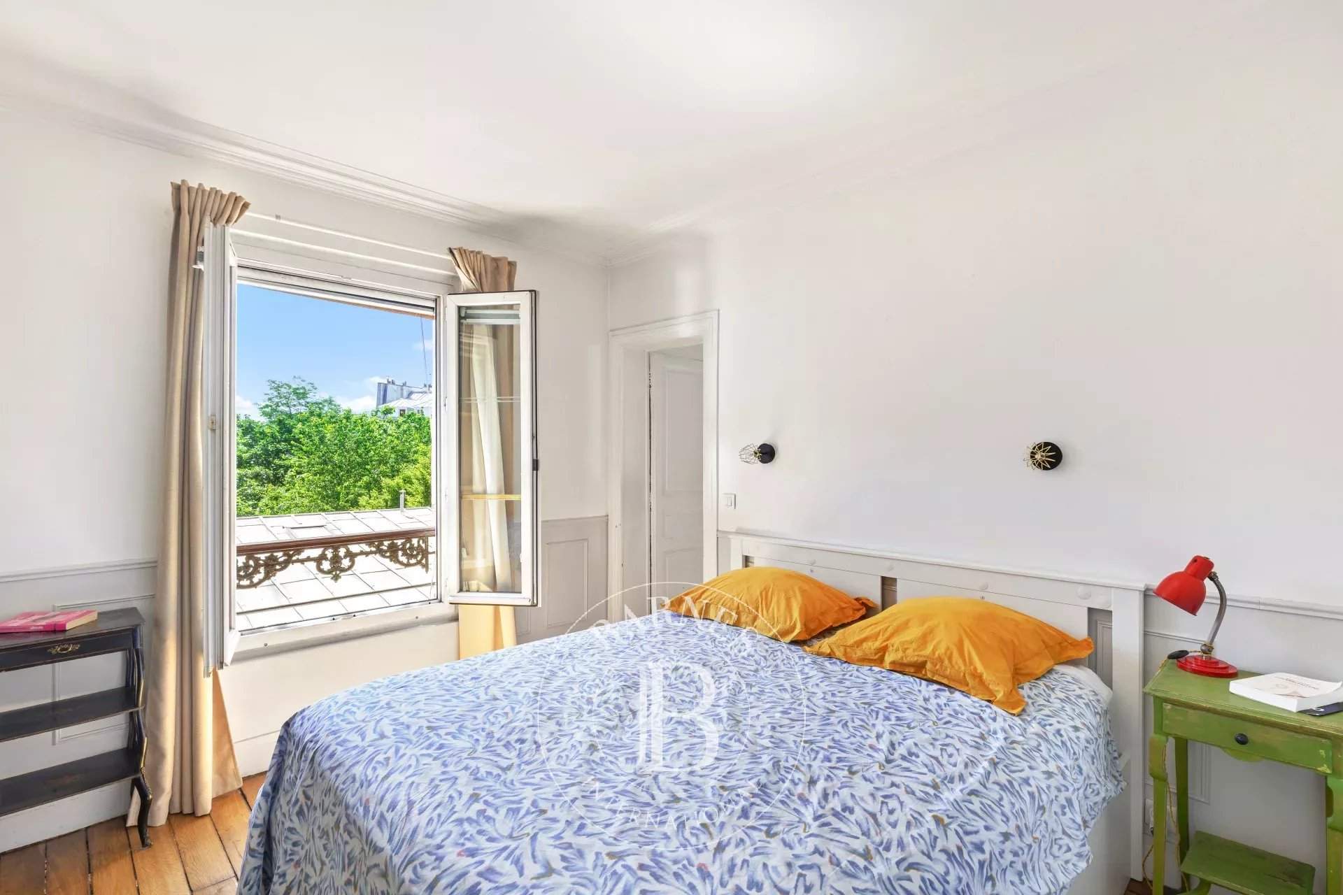 Paris  - Apartment 4 Bedrooms - picture 11