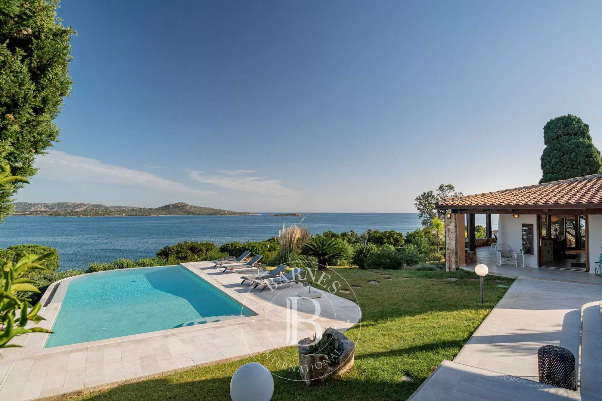 San Teodoro  - Villa 4 Bedrooms