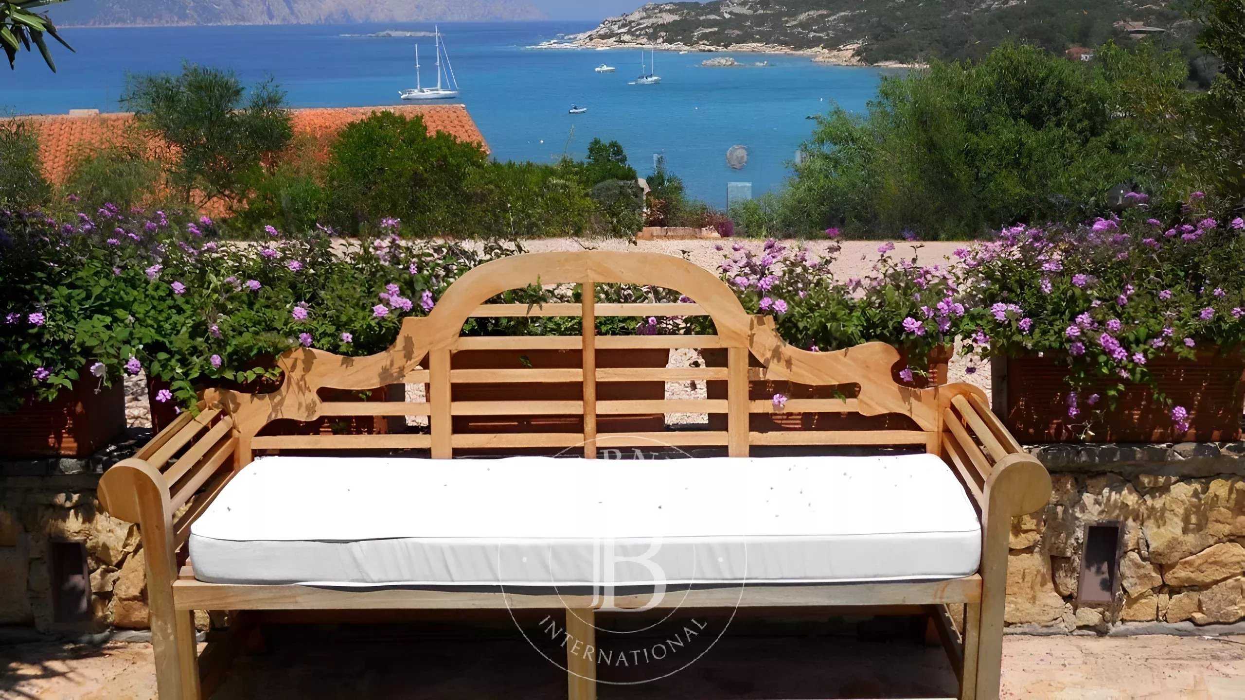 Loiri Porto San Paolo  - Villa 14 Pi&egrave;ces 8 Chambres