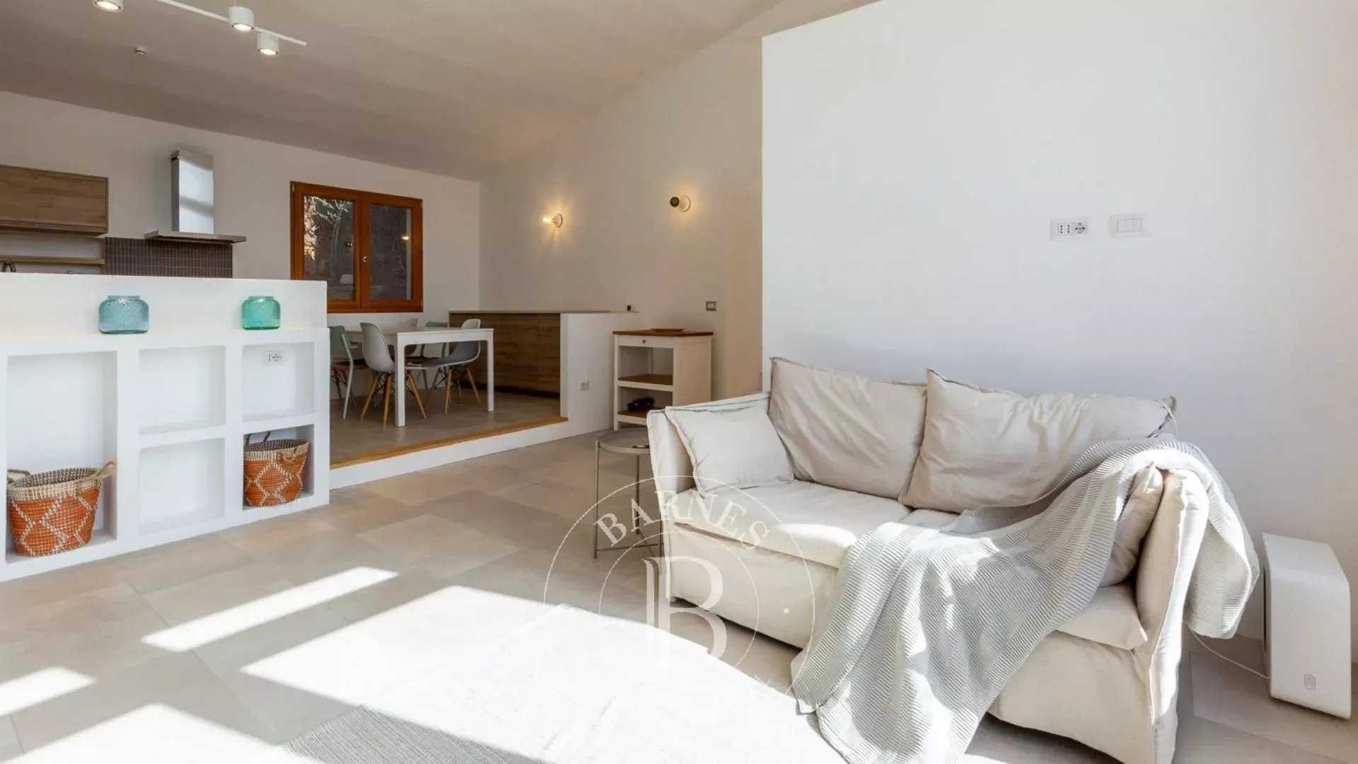 Maracalagonis  - Villa 6 Bedrooms