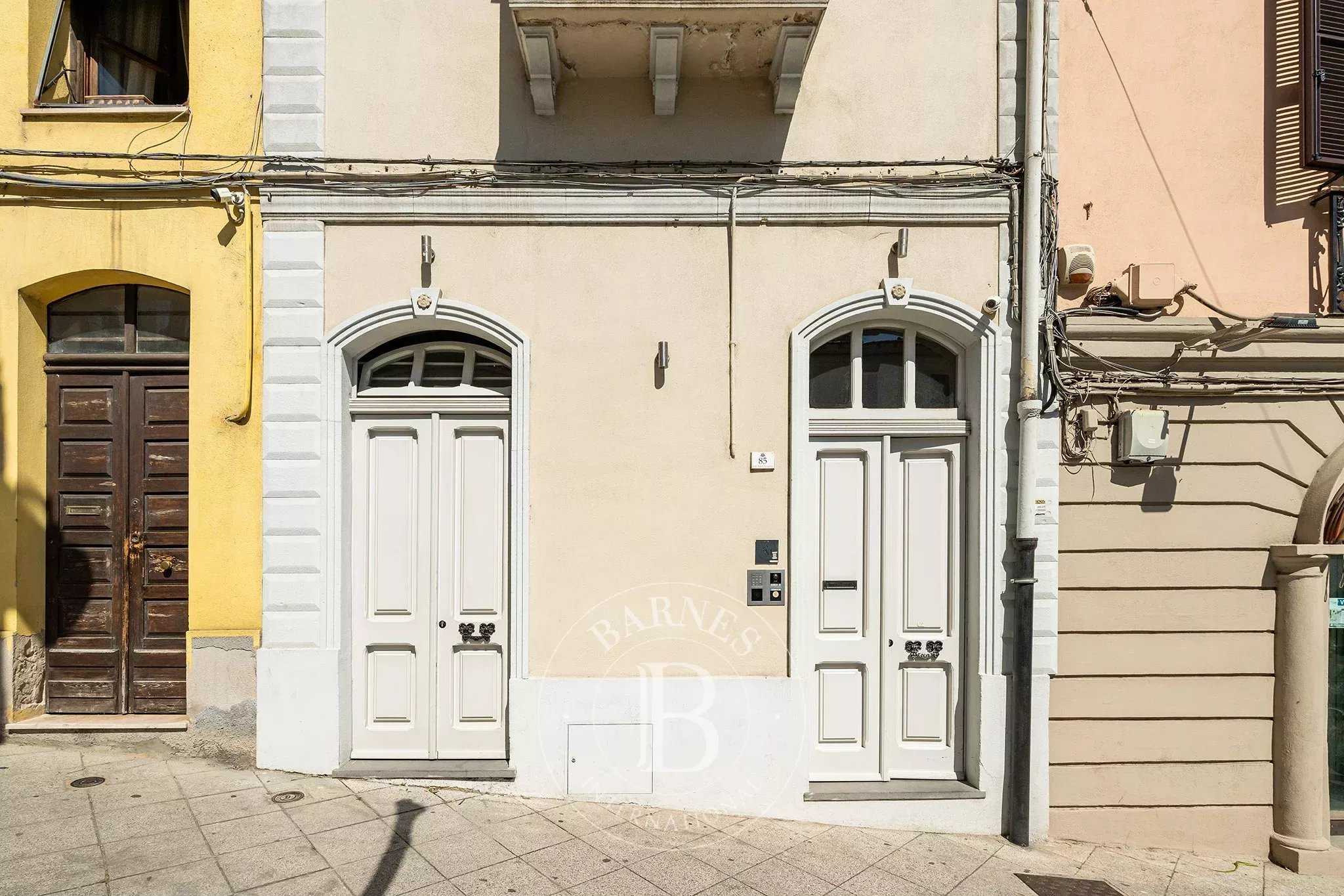 Cagliari  - Bed and breakfast 7 Bedrooms