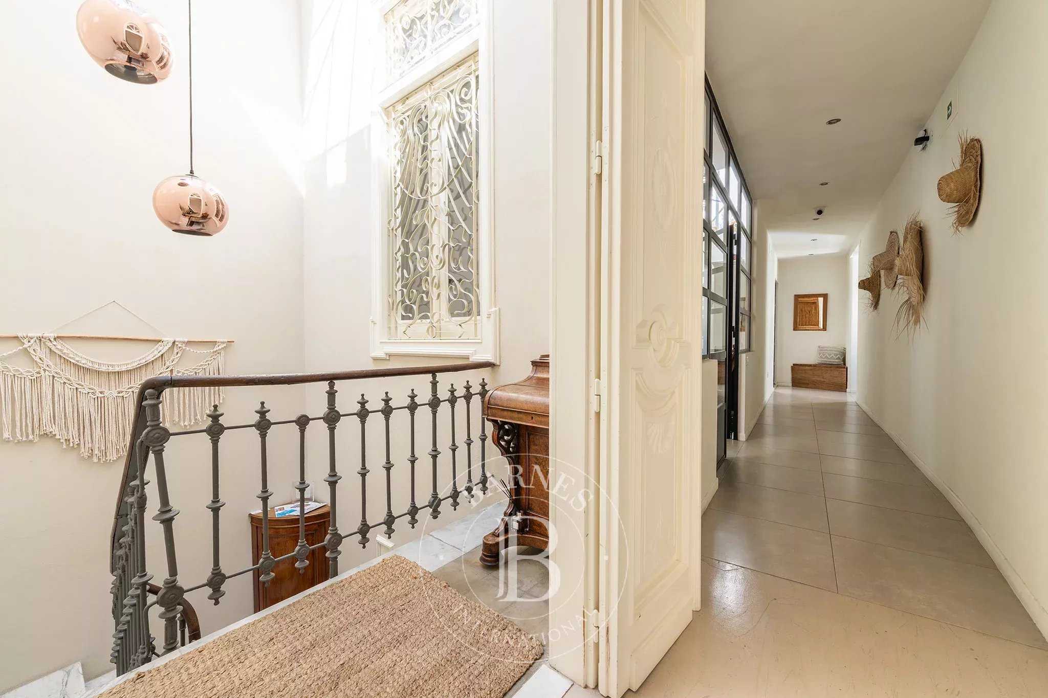 Cagliari  - Bed and breakfast 7 Bedrooms