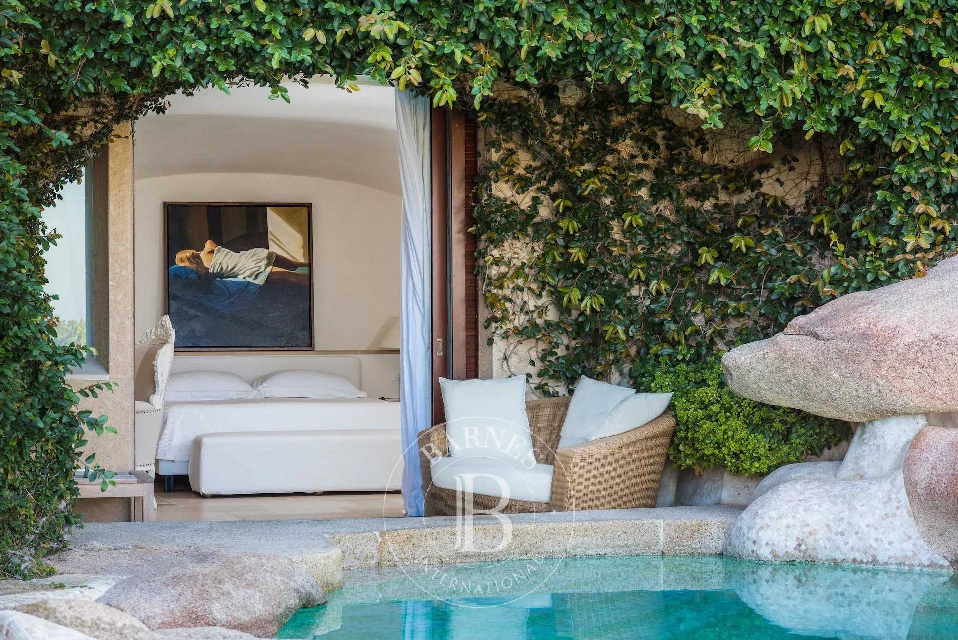 Villa Porto Cervo  -  ref 3895580 (picture 3)