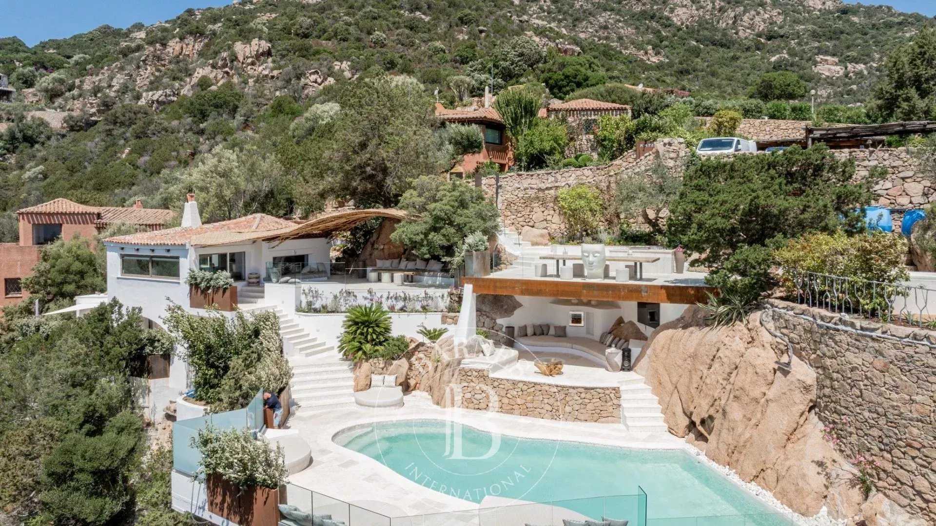 Villa Porto Cervo  -  ref 85568418 (picture 1)