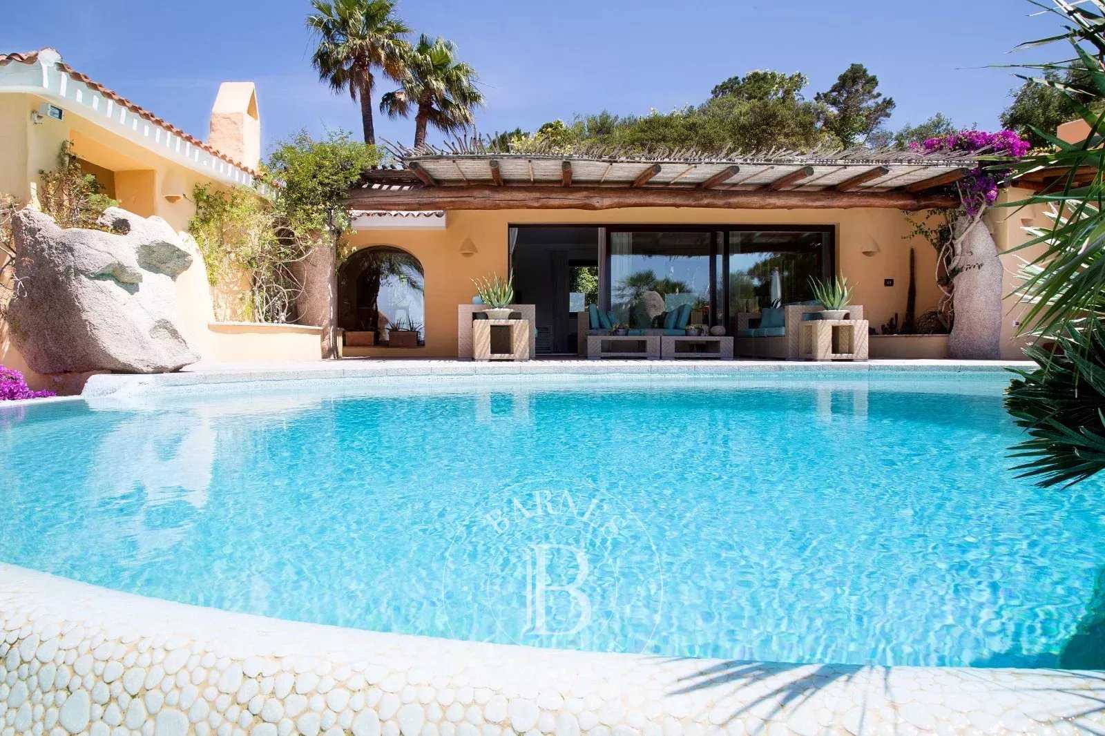 Villa Arzachena  -  ref 6720721 (picture 1)