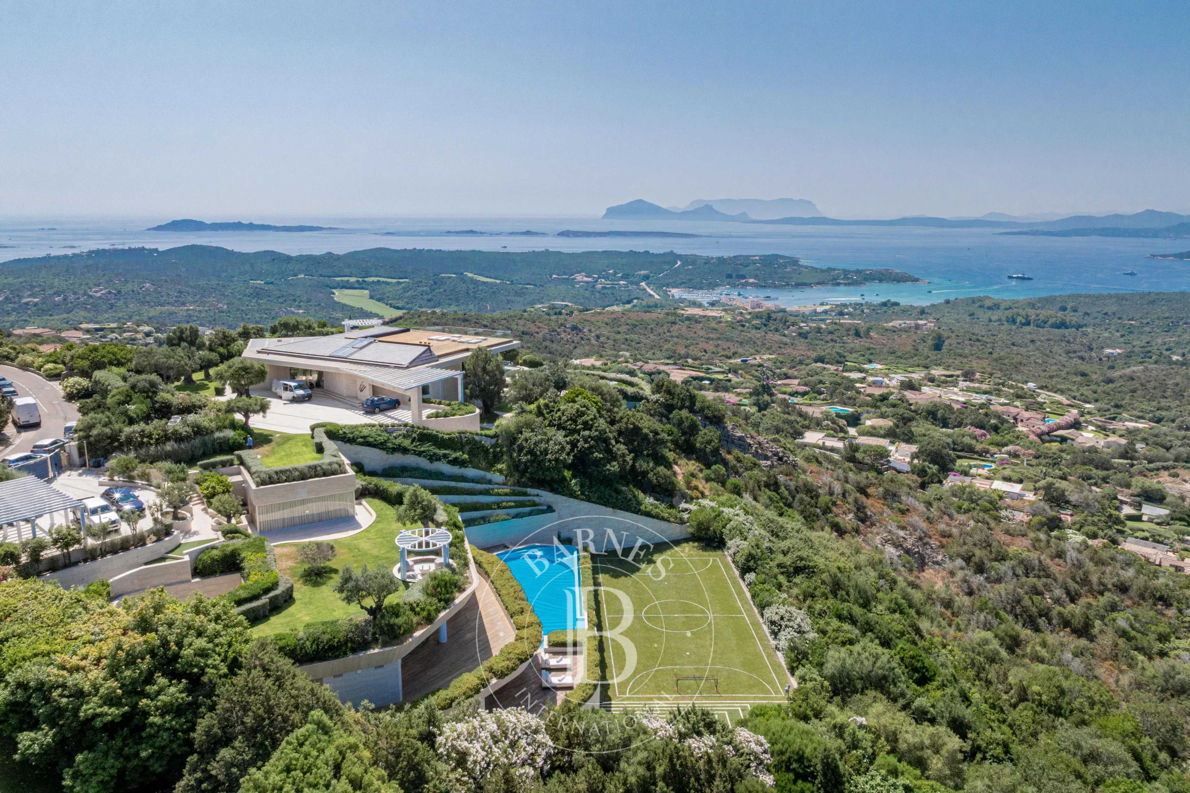 Villa Porto Cervo  -  ref 3880264 (picture 2)