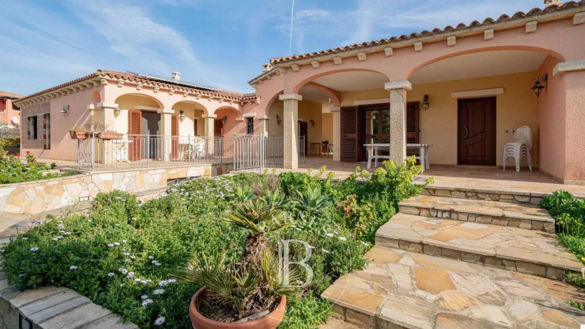 Villa Olbia  -  ref 84379493 (picture 2)