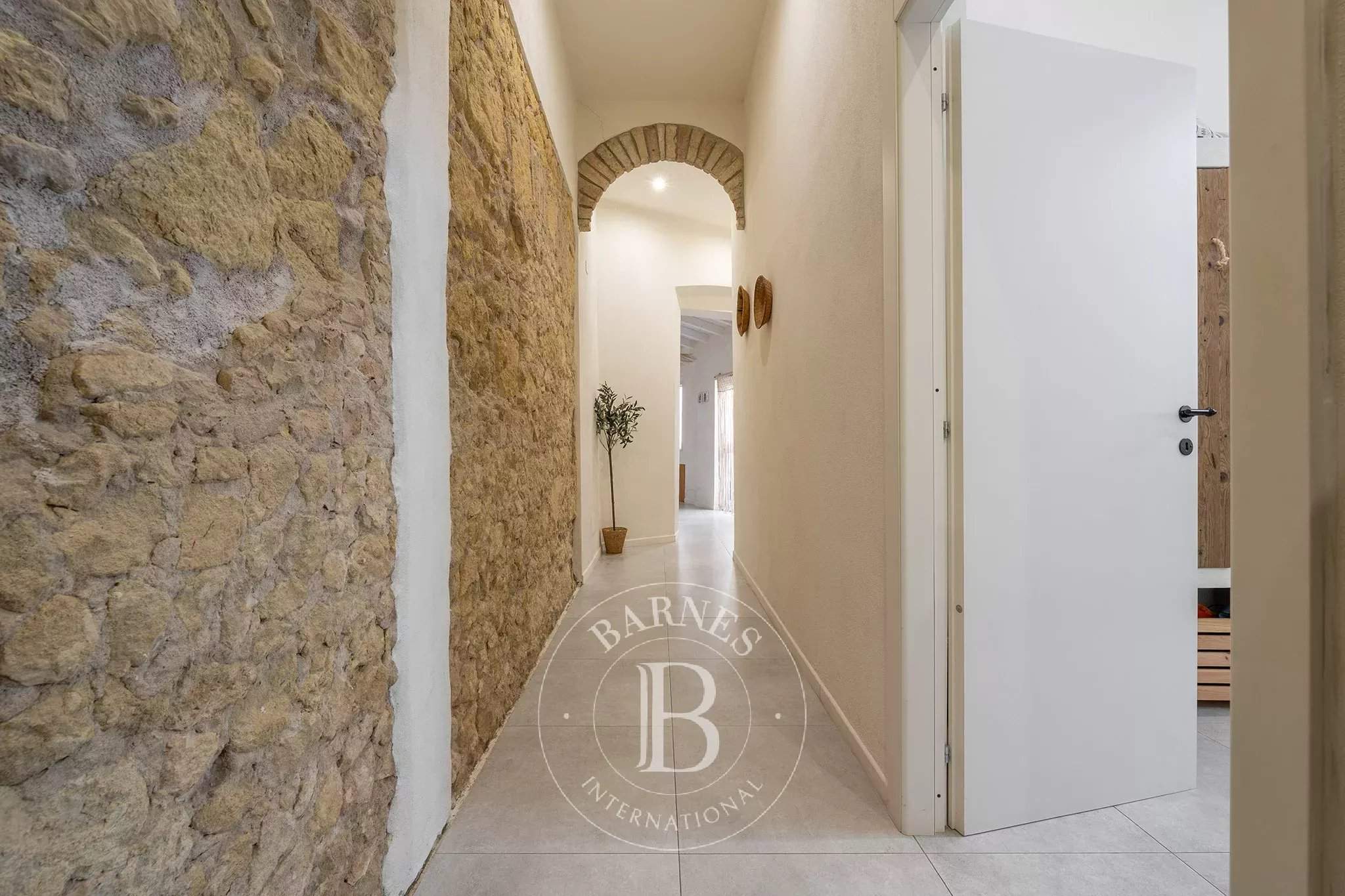 Cagliari  - Bed and breakfast 7 Bedrooms - picture 9