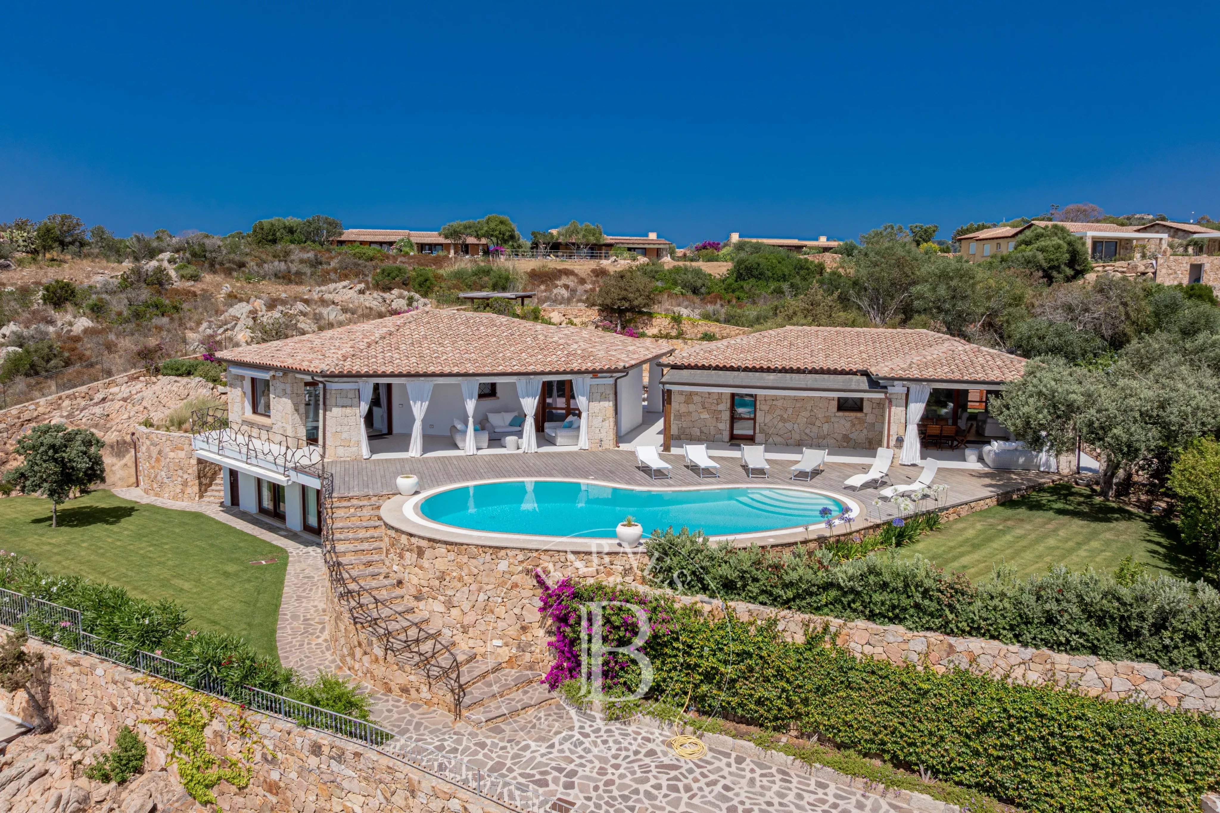 San Teodoro  - Villa 6 Bedrooms - picture 1