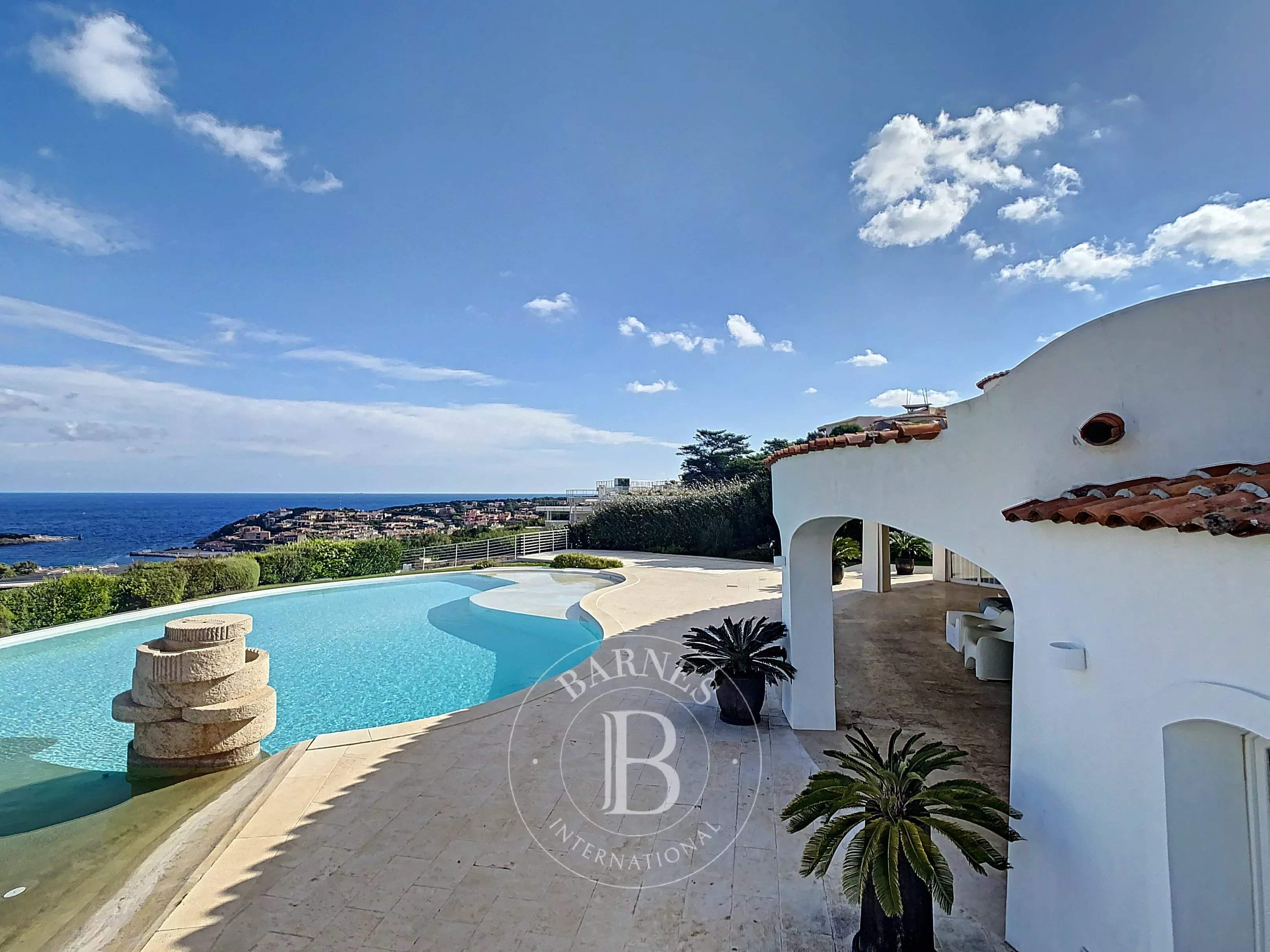Porto Cervo  - Villa 12 Pièces 6 Chambres - picture 4