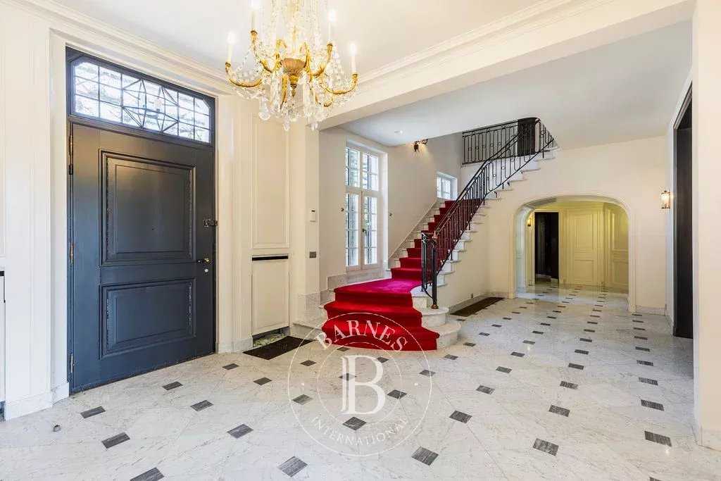 Waterloo  - Villa 18 Pièces 5 Chambres