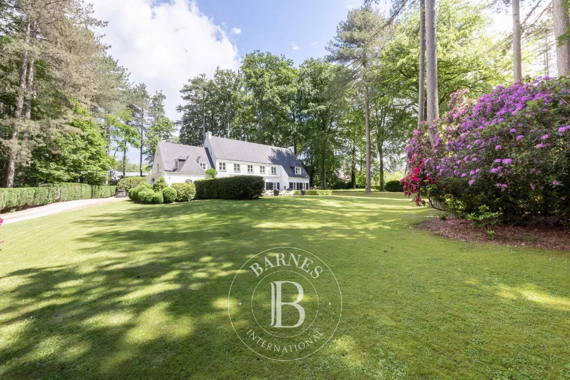 Braine-l'Alleud  - Villa 5 Bedrooms