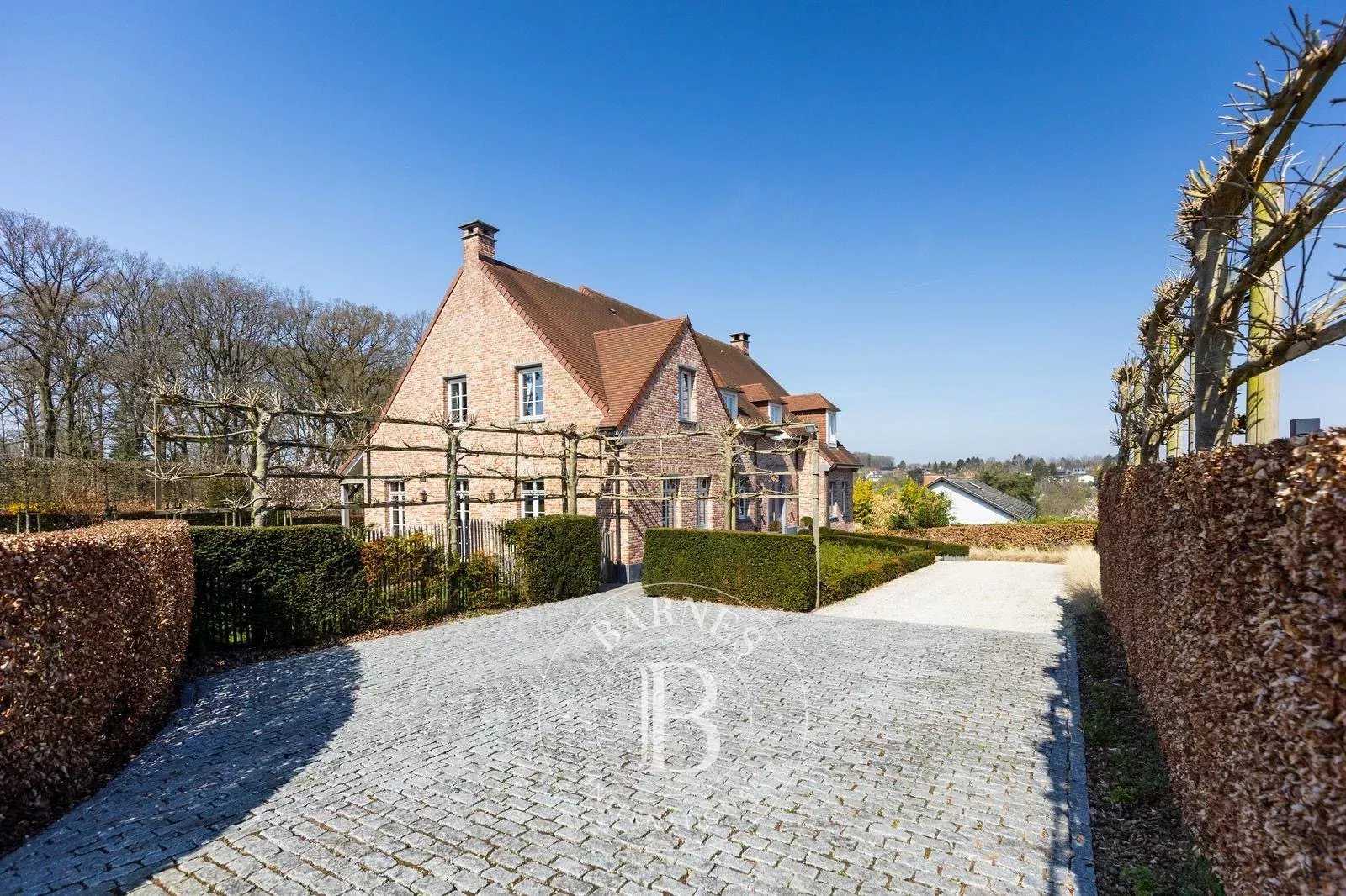Hoeilaart  - Villa 5 Bedrooms