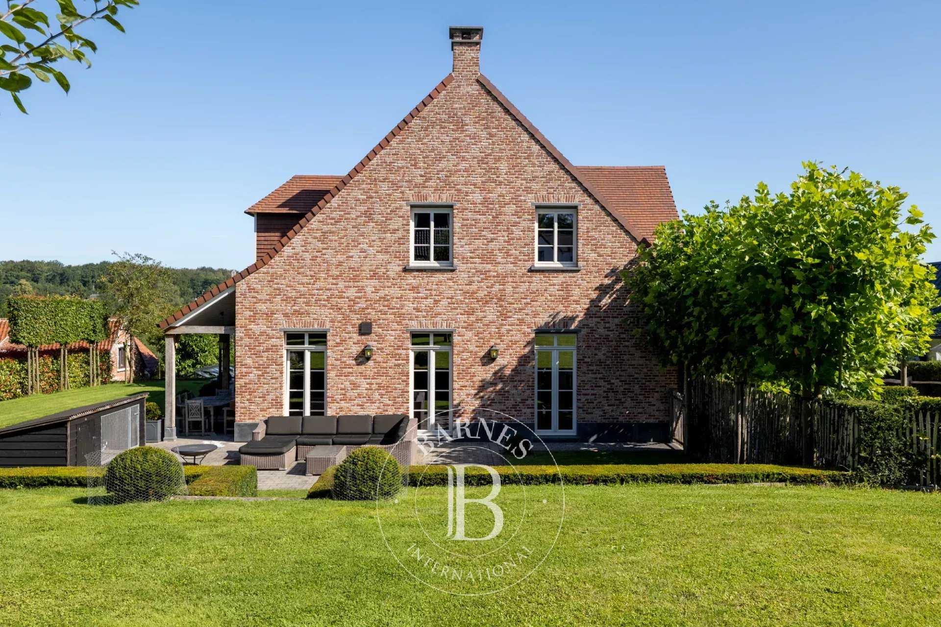 Villa Hoeilaart  -  ref 86011285 (picture 1)