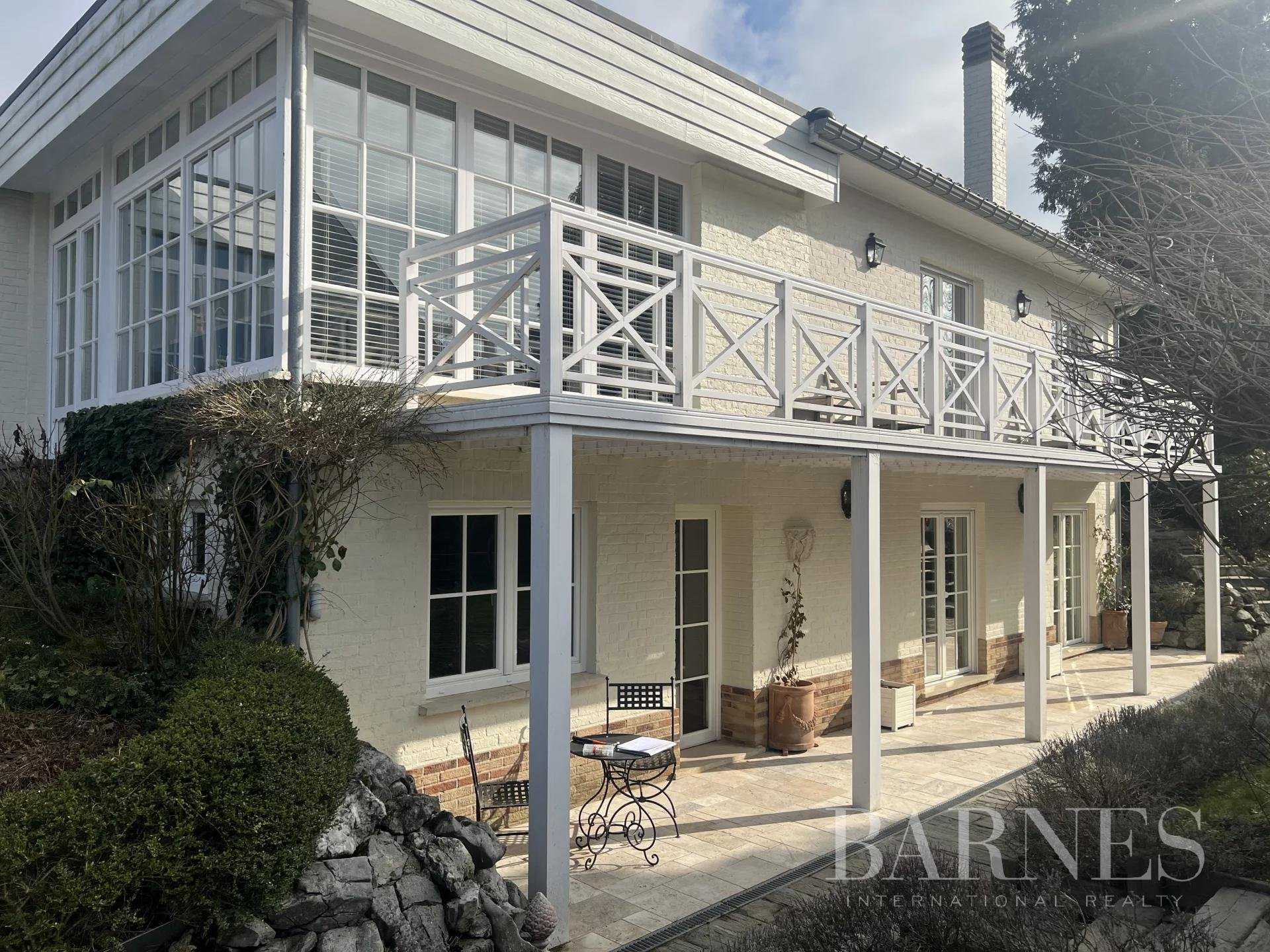 Maison Waterloo  -  ref 82215222 (picture 1)
