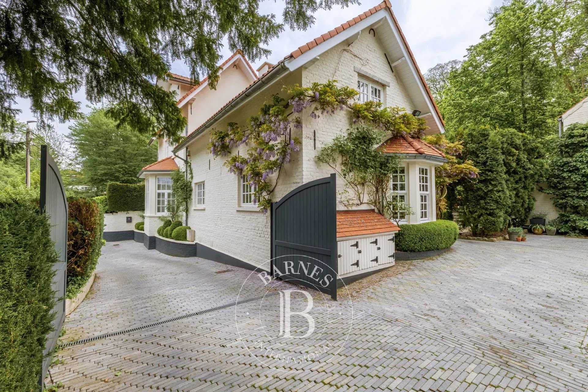 Villa Lasne  -  ref 84748424 (picture 3)