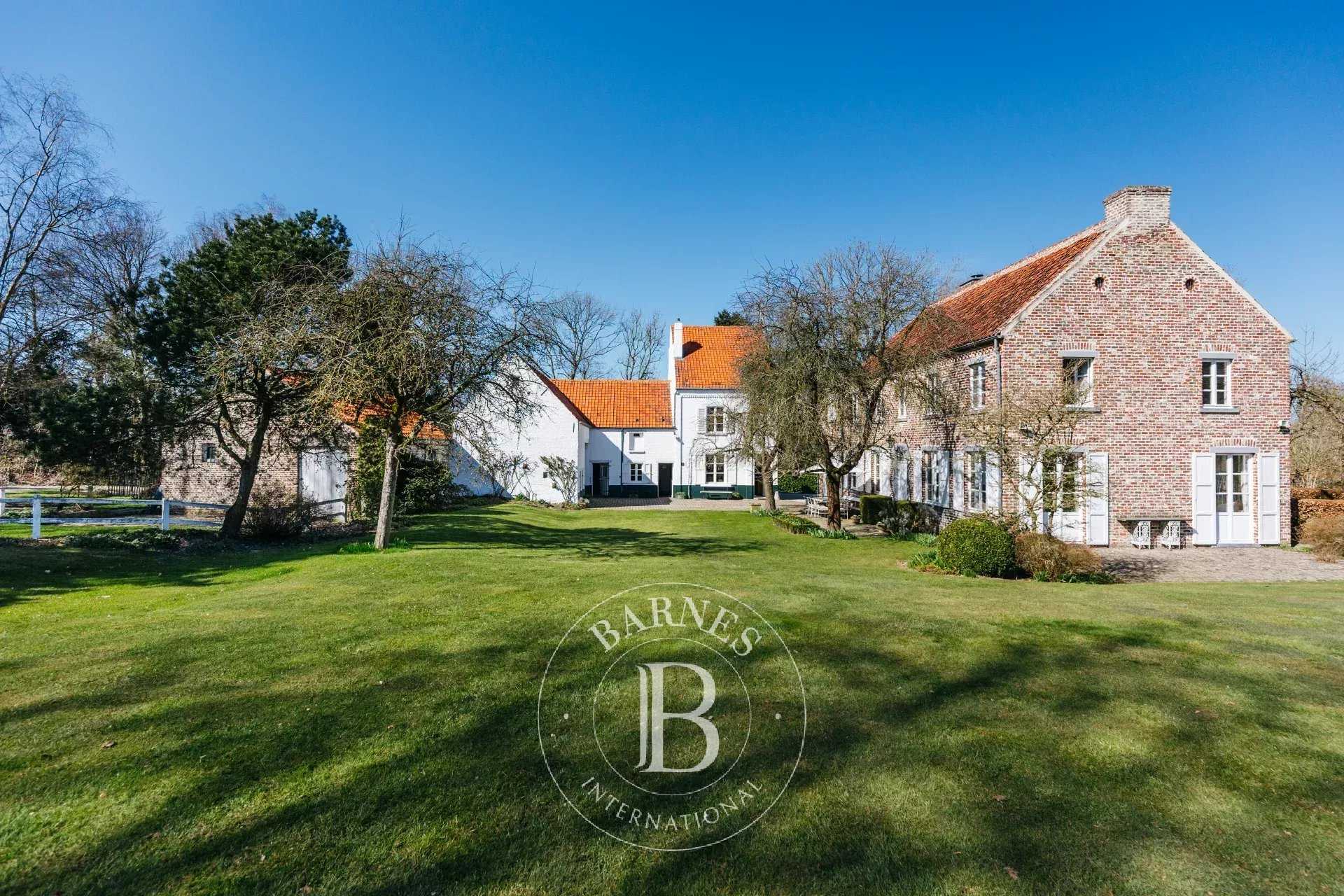 Maison Lasne  -  ref 85777525 (picture 1)