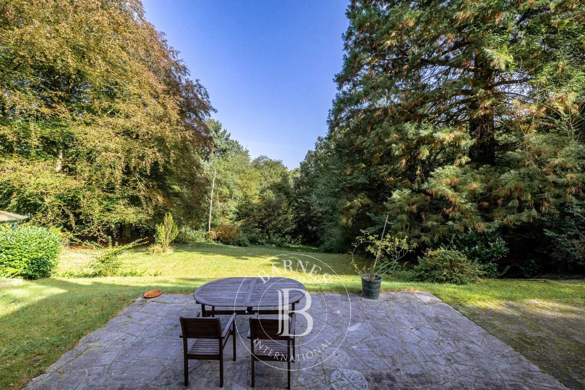 Villa Lasne  -  ref 85674973 (picture 3)