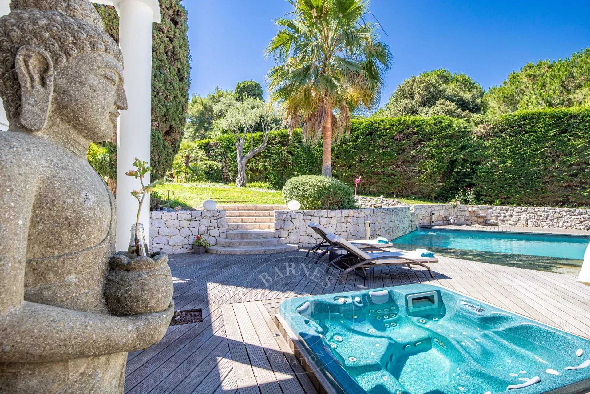 Cannes  - Villa 6 Bedrooms
