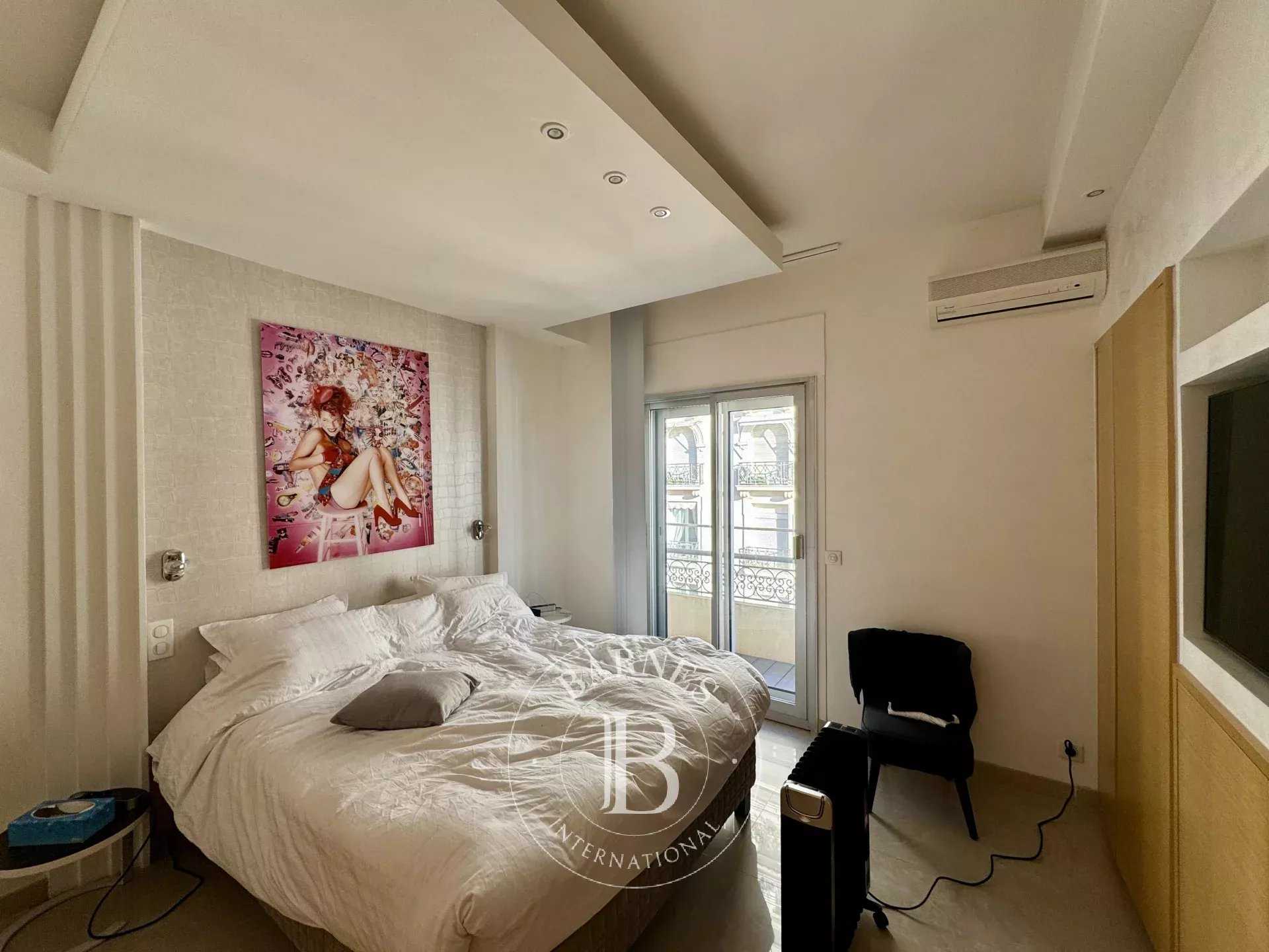 Cannes  - Appartement 3 Pi&egrave;ces 2 Chambres