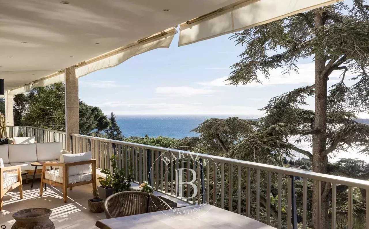 Cannes  - Piso 4 Cuartos 5 Habitaciones