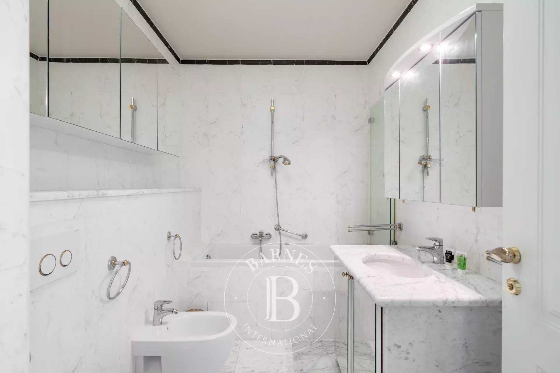 Cannes  - Piso 4 Cuartos 3 Habitaciones