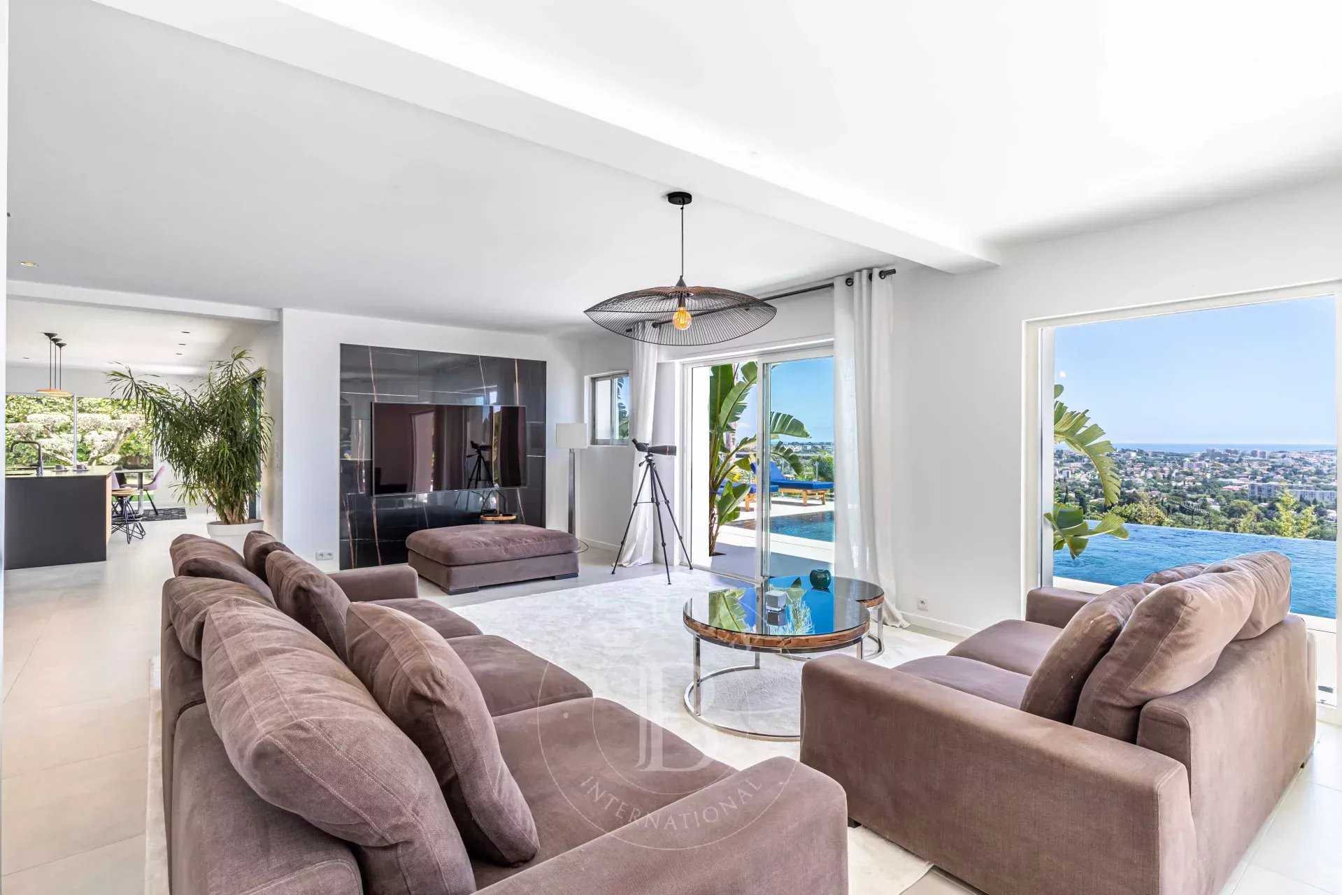 Cannes  - Villa 5 Bedrooms