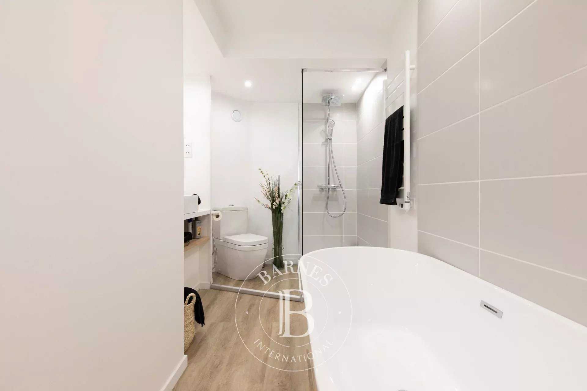 Cannes  - Piso 4 Cuartos 3 Habitaciones