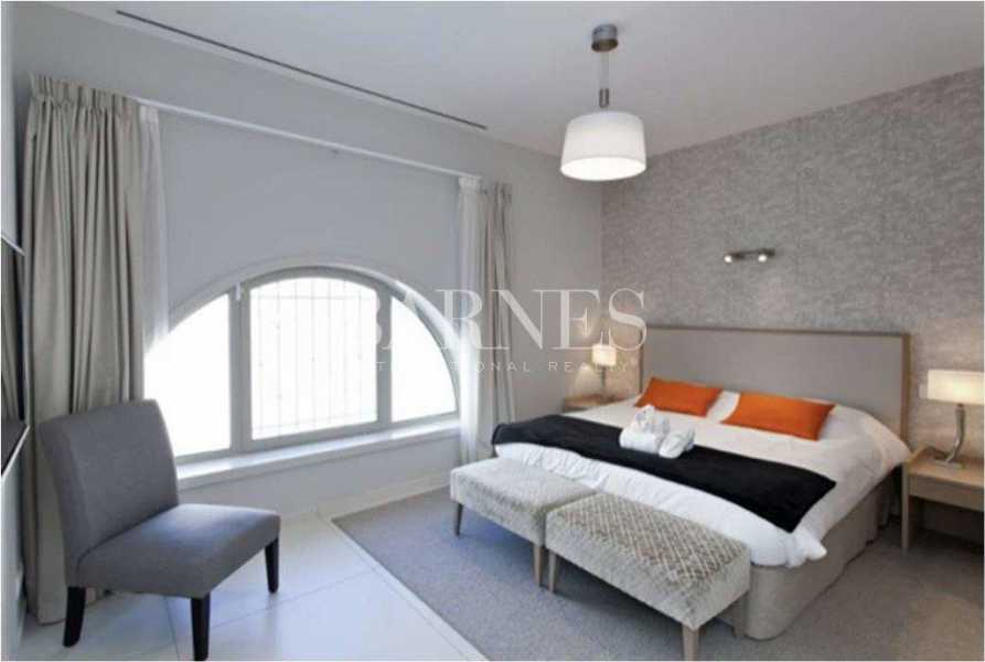 Cannes  - Building 2 Bedrooms