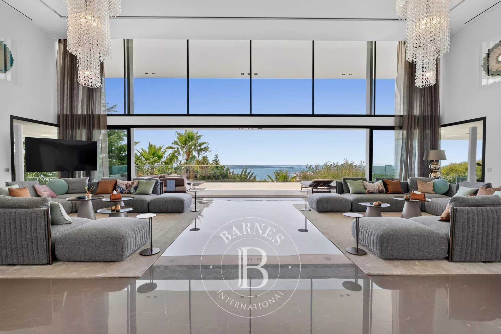 Cannes  - Villa 15 Pi&egrave;ces 8 Chambres
