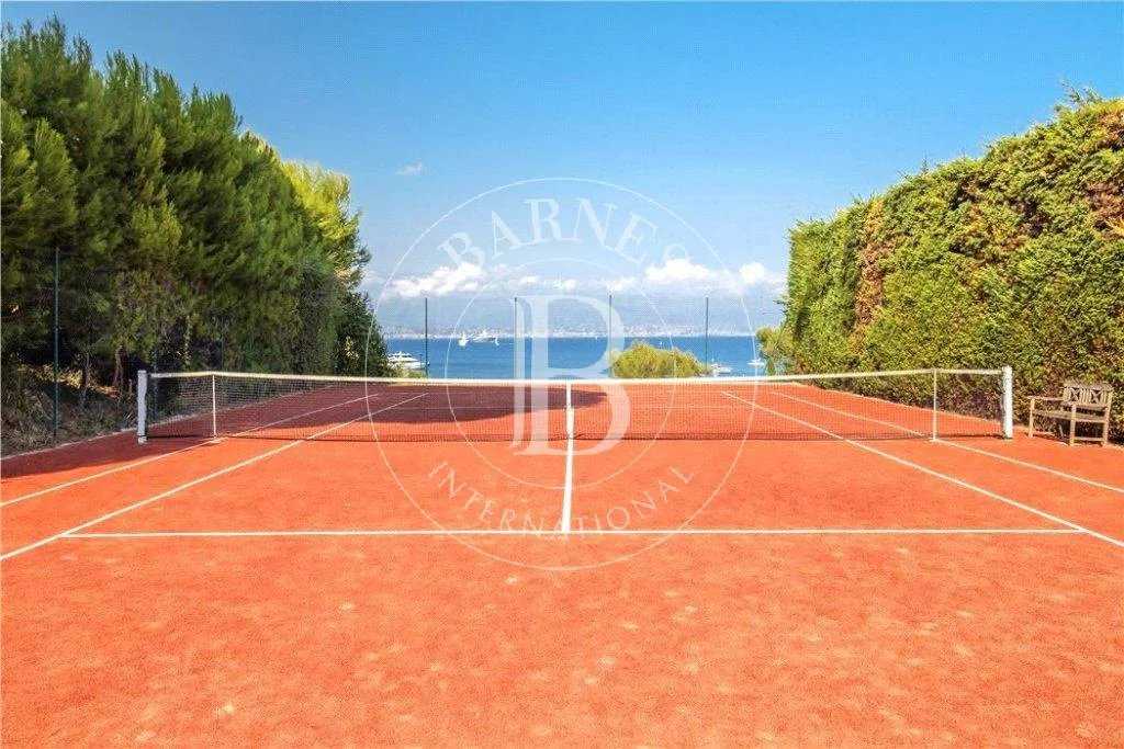 Antibes  - House 7 Bedrooms