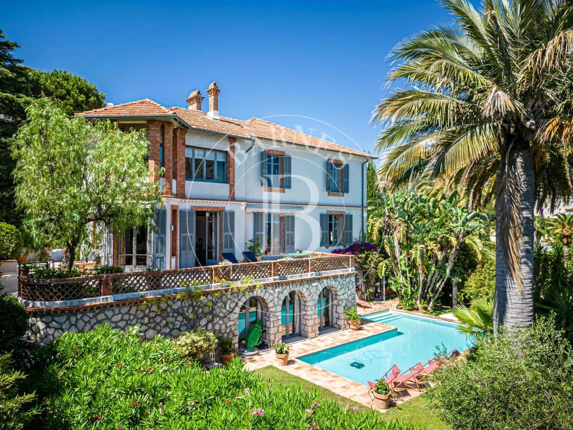 Cannes  - Villa 9 Cuartos 8 Habitaciones