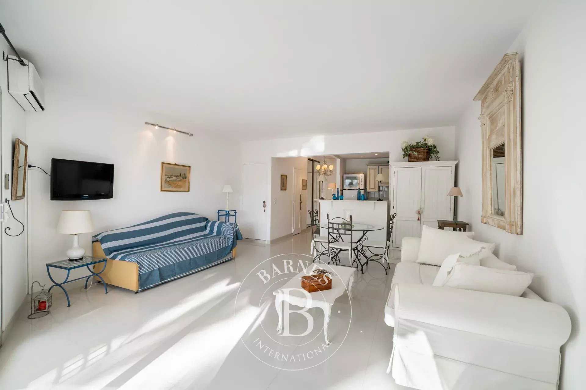 Cannes  - Piso 1 Cuarto