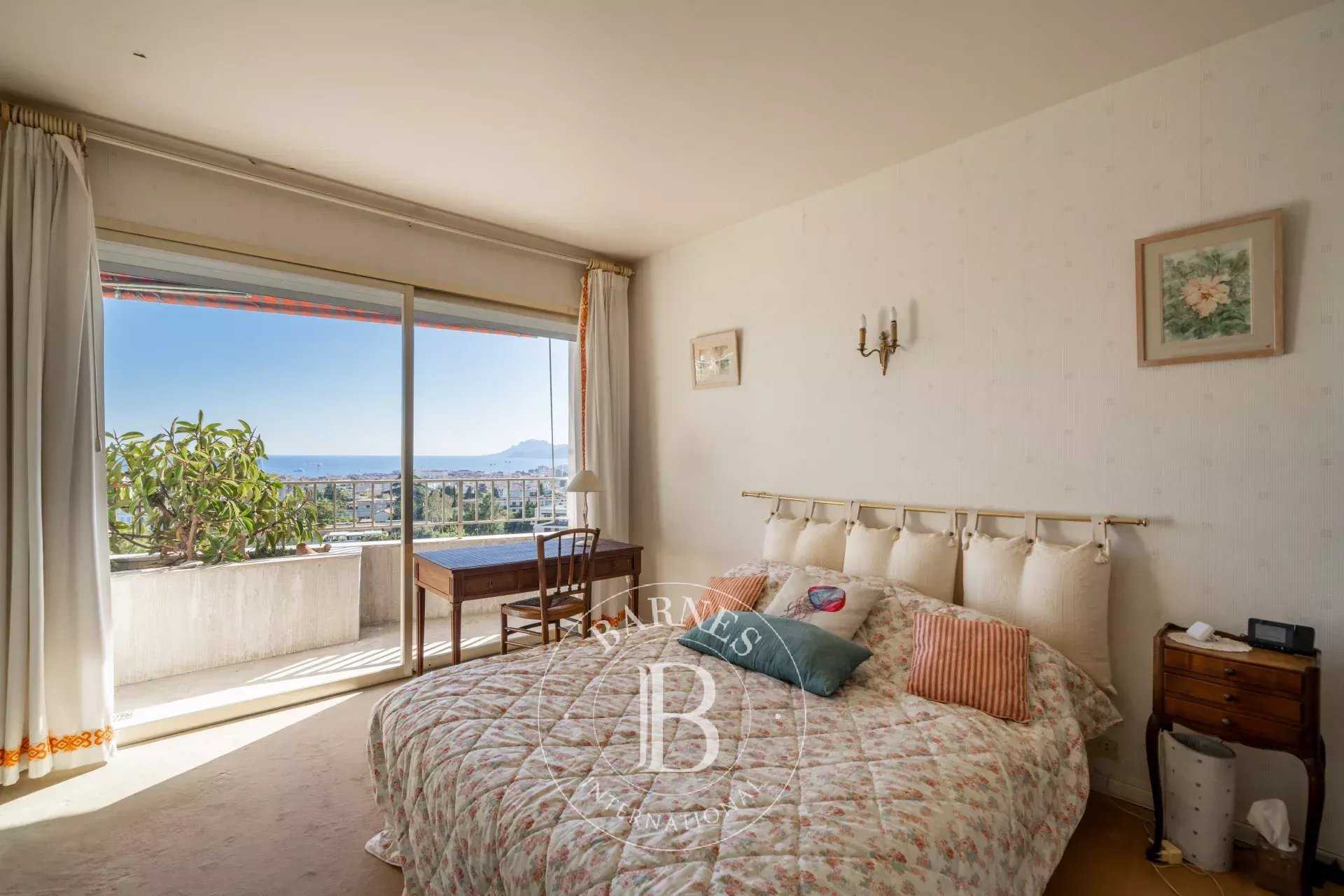 Cannes  - Piso 4 Cuartos 3 Habitaciones