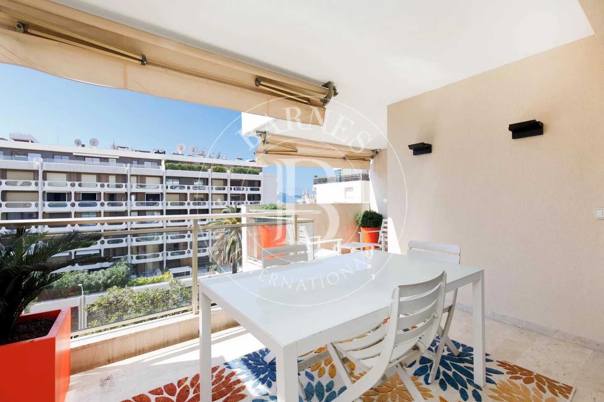 Cannes  - Penthouse  2 Chambres