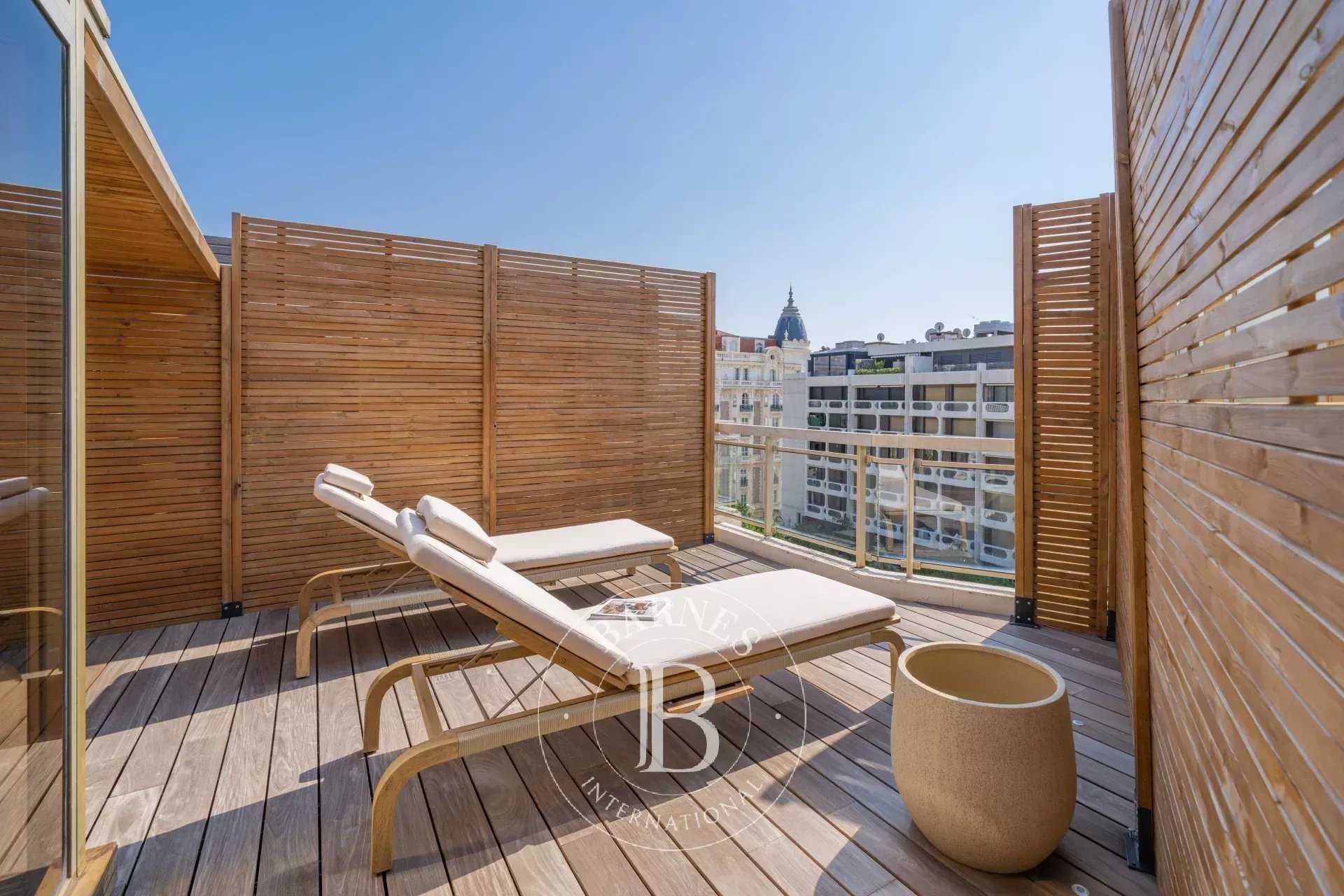 Cannes  - Appartement 3 Pi&egrave;ces 2 Chambres