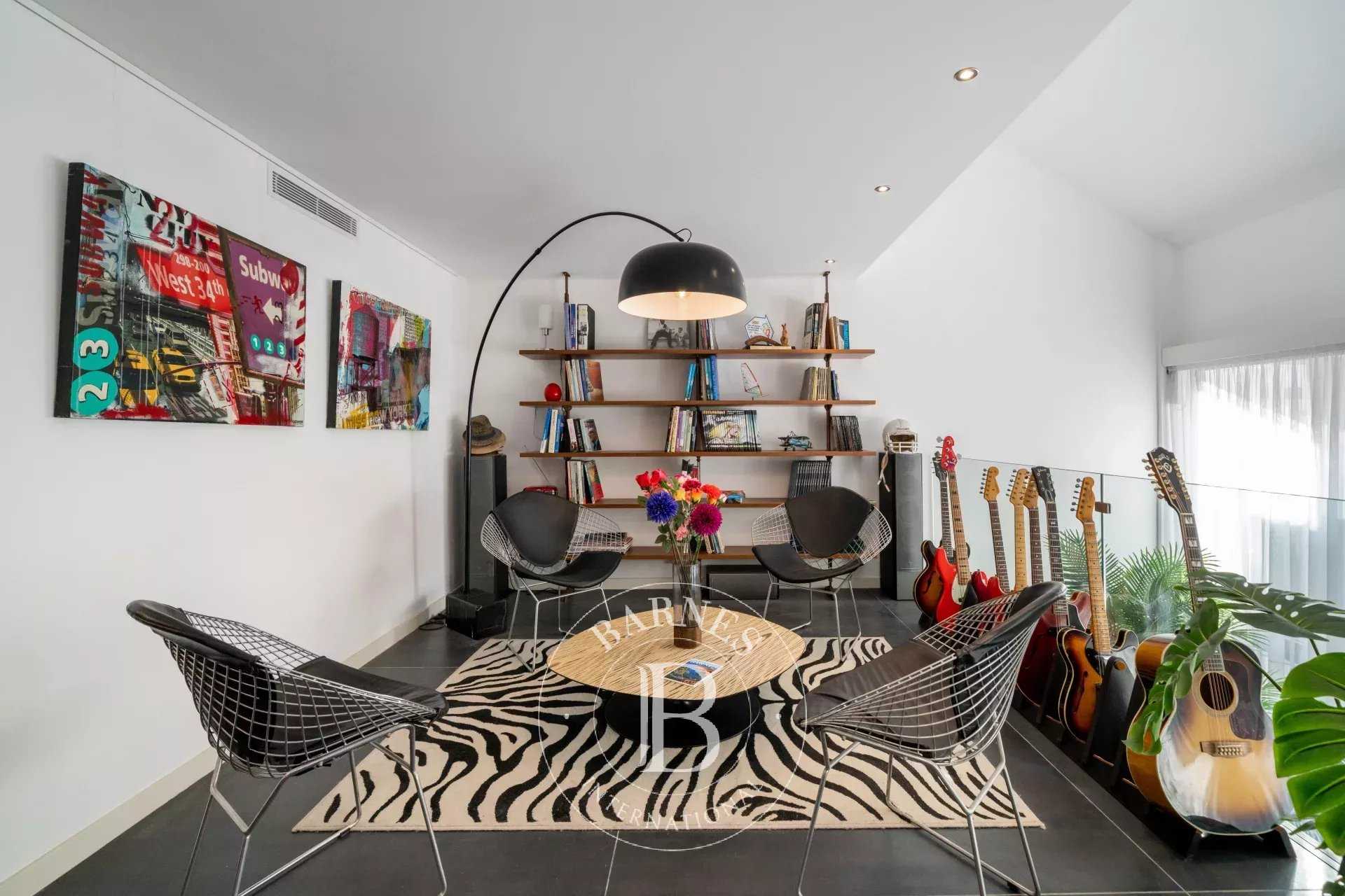 Antibes  - Piso 6 Cuartos 4 Habitaciones