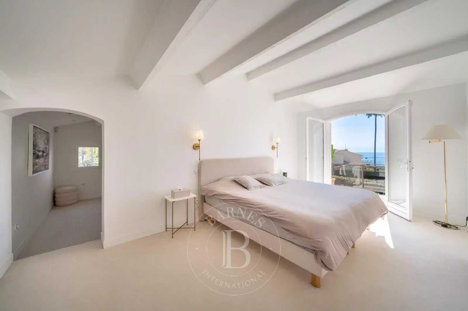 Vallauris  - Villa 4 Bedrooms
