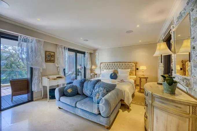 Antibes  - Apartment 3 Bedrooms