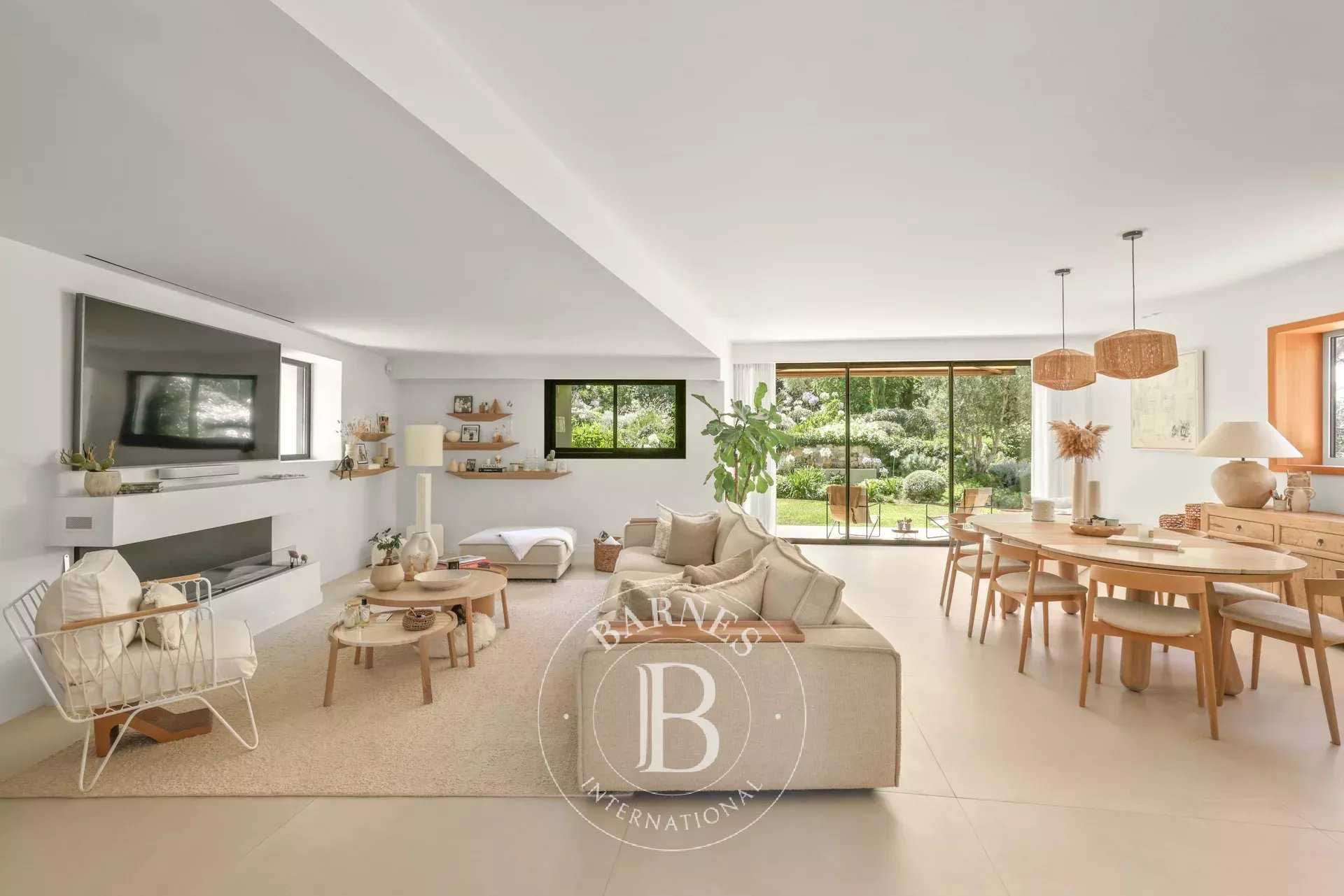 Le Cannet  - Villa 6 Pi&egrave;ces 5 Chambres