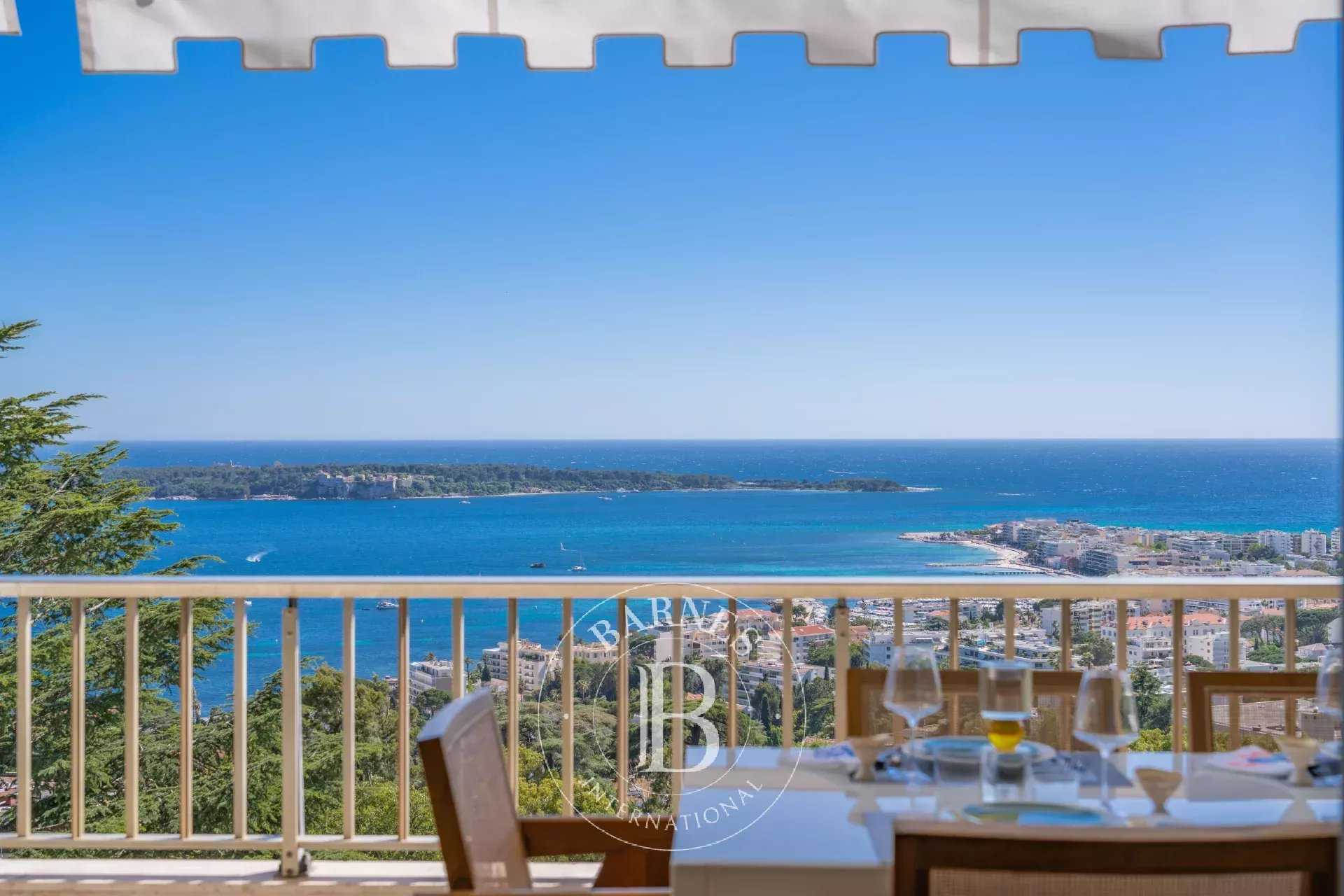 Cannes  - Appartement 6 Pi&egrave;ces 4 Chambres