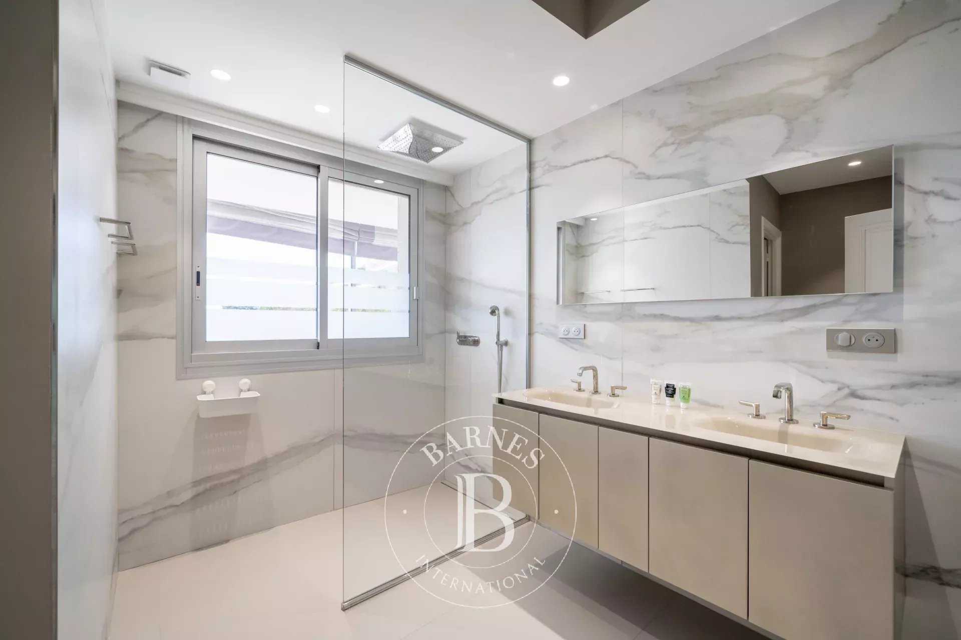 Cannes  - Appartement 6 Pi&egrave;ces 4 Chambres