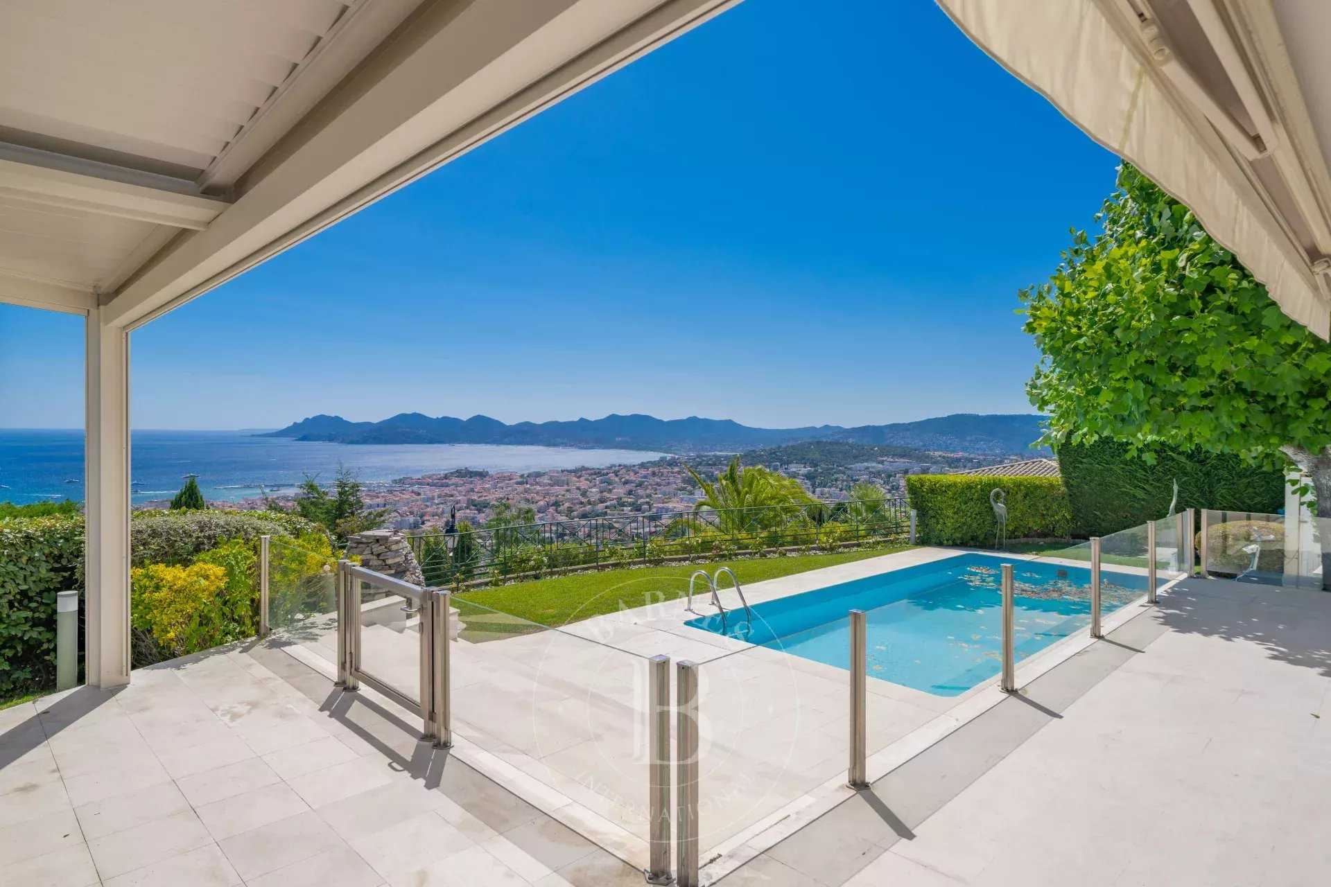 Cannes  - Villa 5 Bedrooms