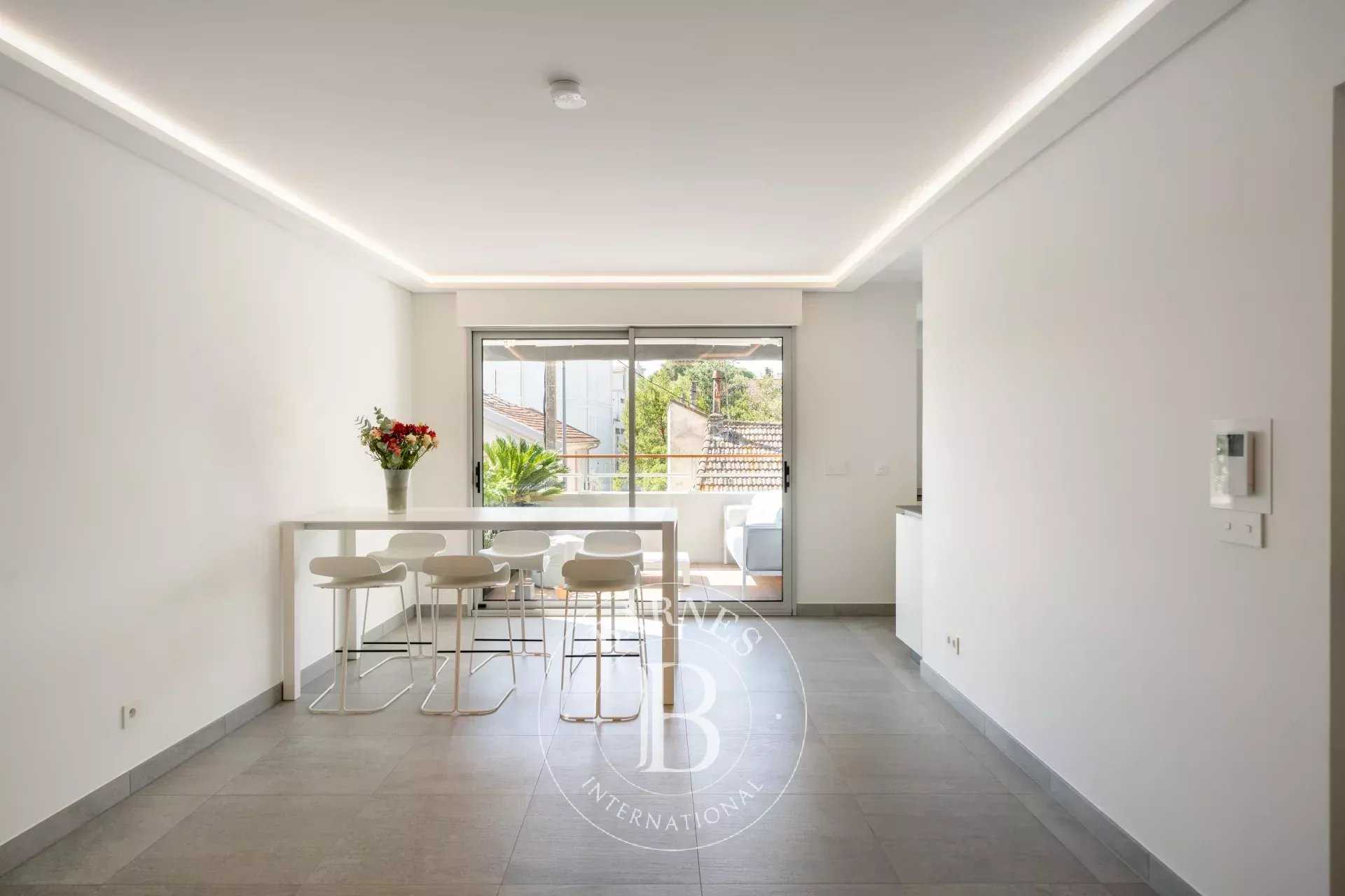 Cannes  - Appartement 2 Pi&egrave;ces, 1 Chambre