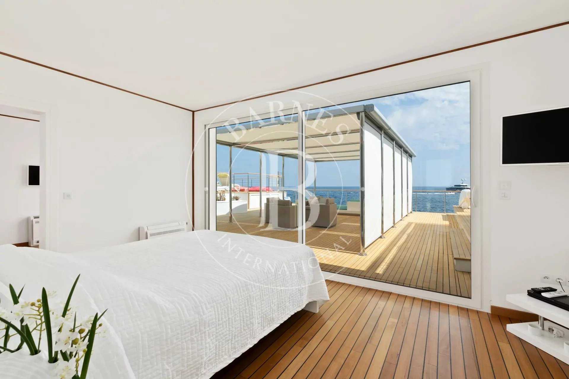 Antibes  - Villa 3 Bedrooms