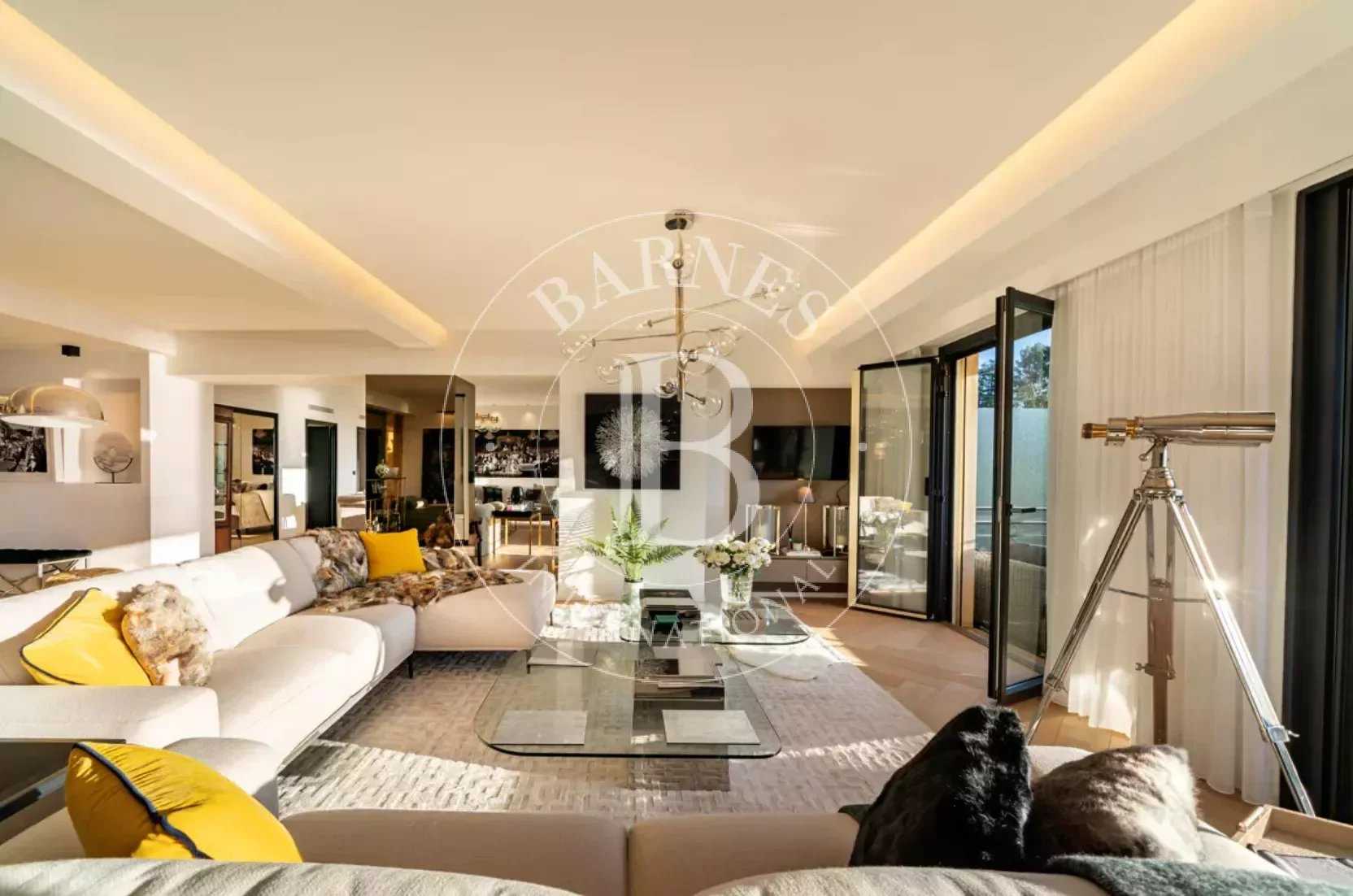 Cannes  - Appartement 6 Pièces 5 Chambres