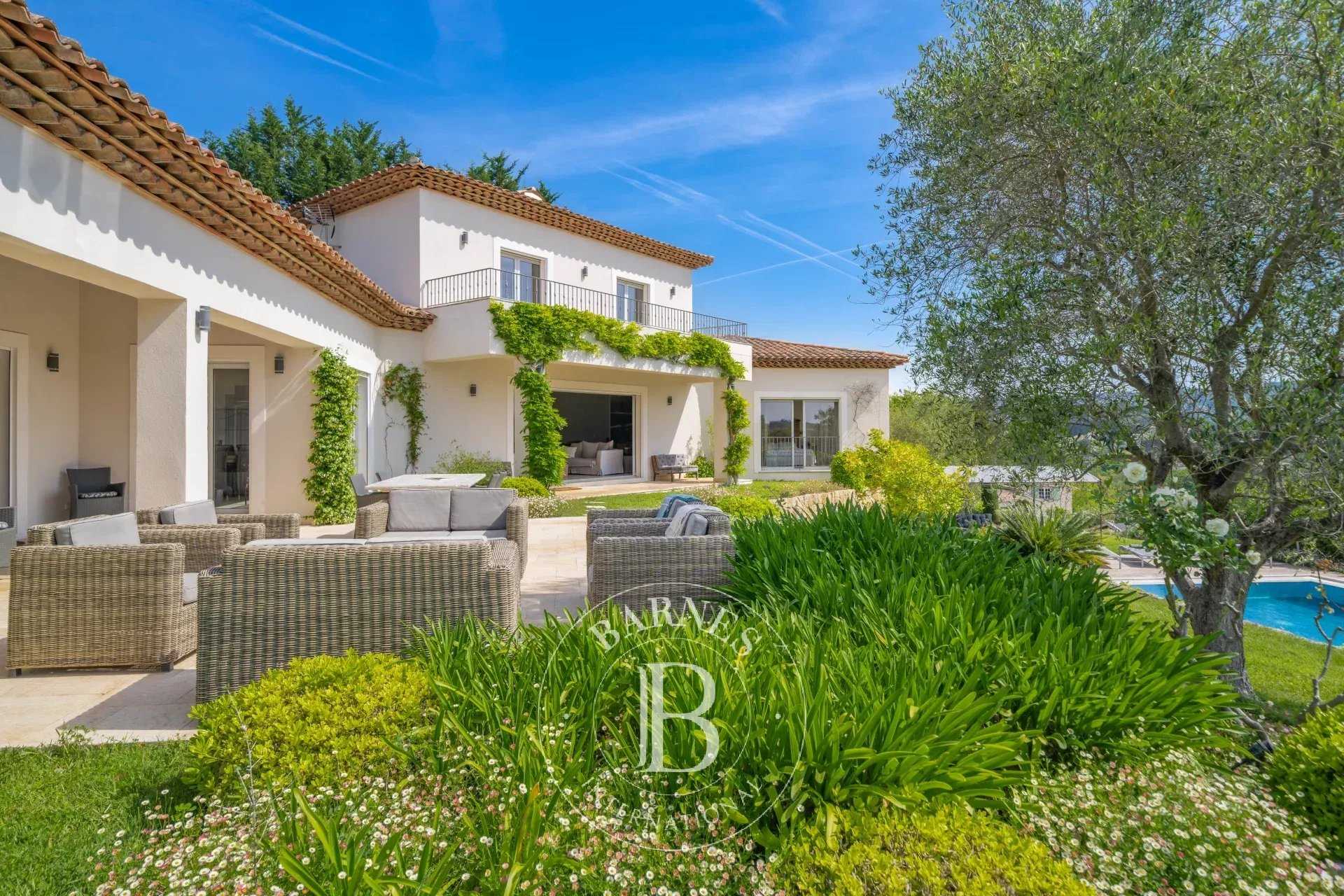 Mougins  - Villa 7 Pi&egrave;ces 4 Chambres